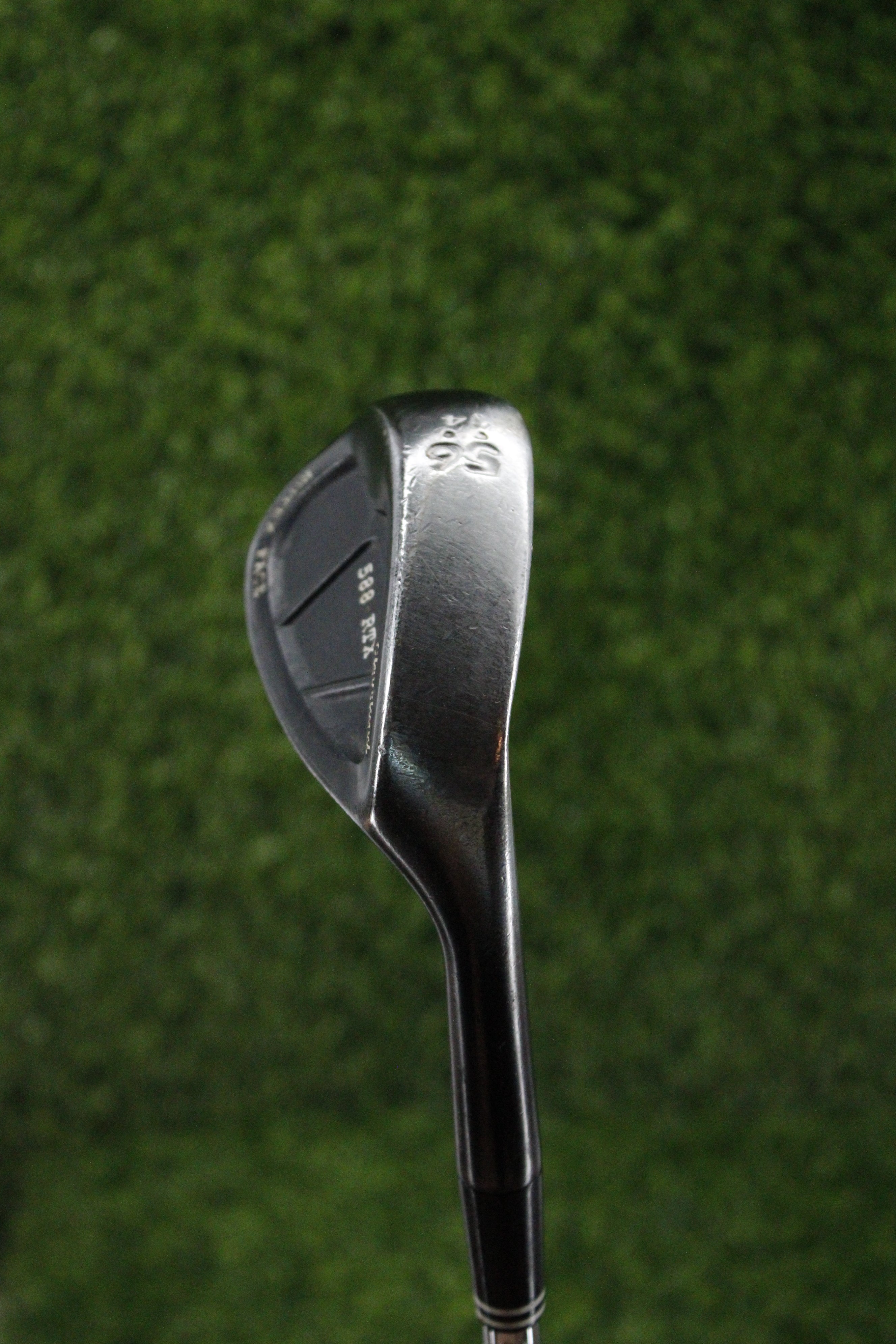 Cleveland 588 RTX CB Black Pearl 56° SW Wedge Flex 35.25"