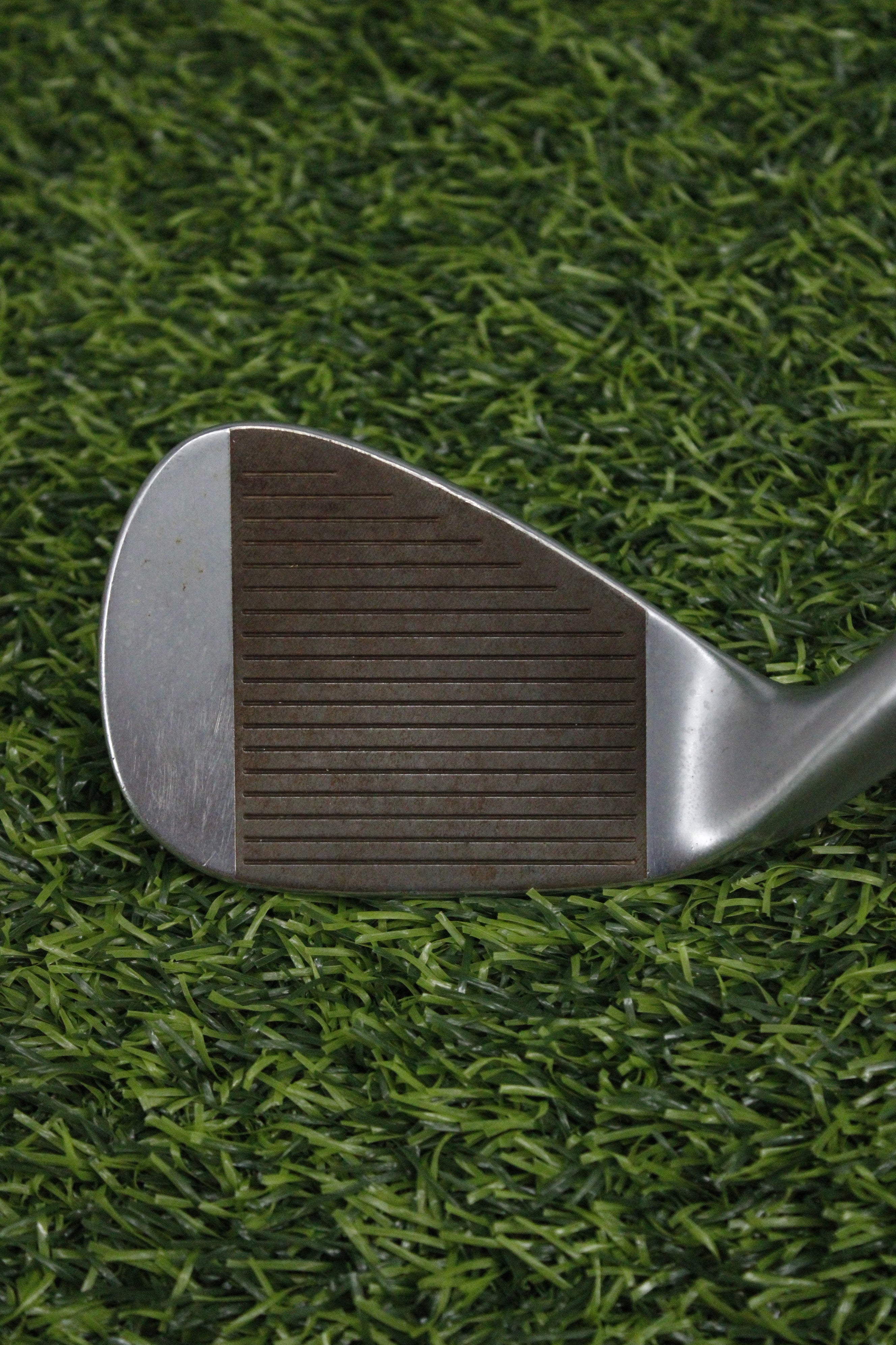 TaylorMade Milled Grind 4 Chrome 54° SW Wedge Flex 35"