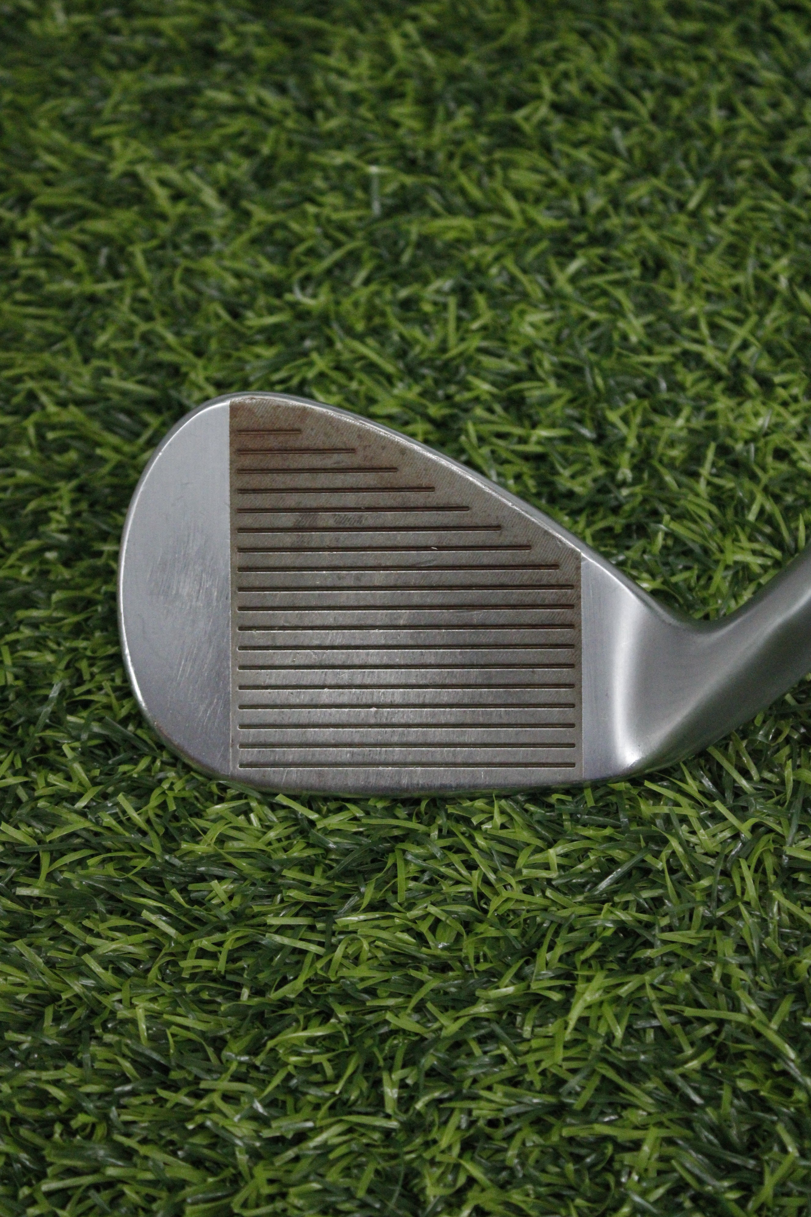 TaylorMade Milled Grind 4 Chrome 56° SW Wedge Flex 34.75"