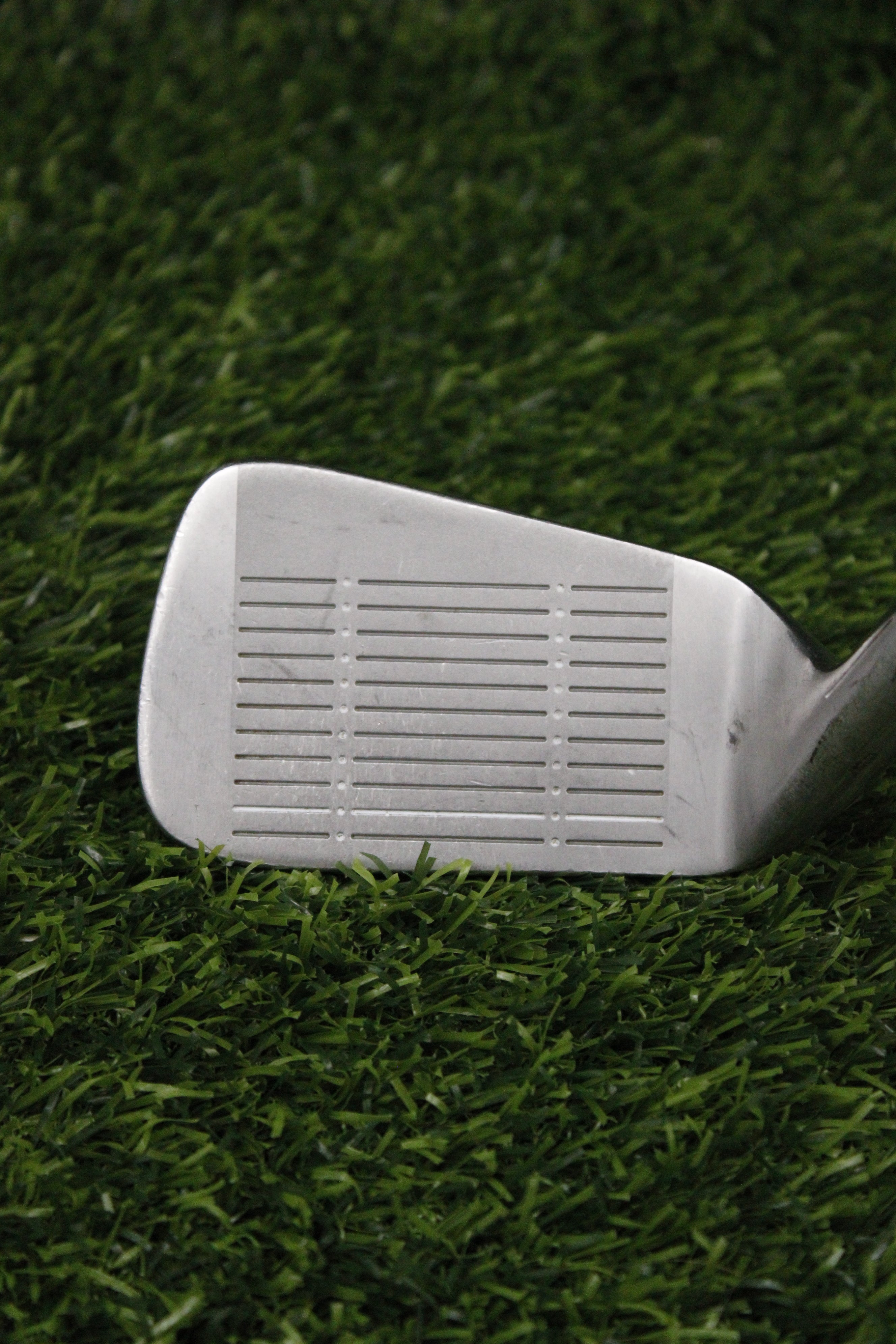 Square Strike 55° Chipper Wedge Flex 35"