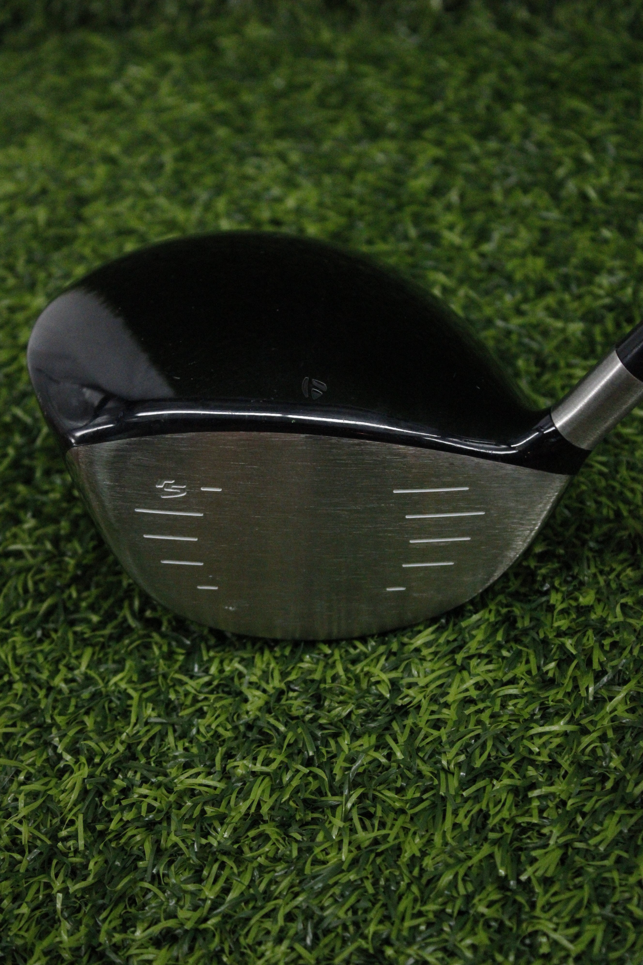 TaylorMade r5 Dual 10.5° Driver R Flex 44.5"