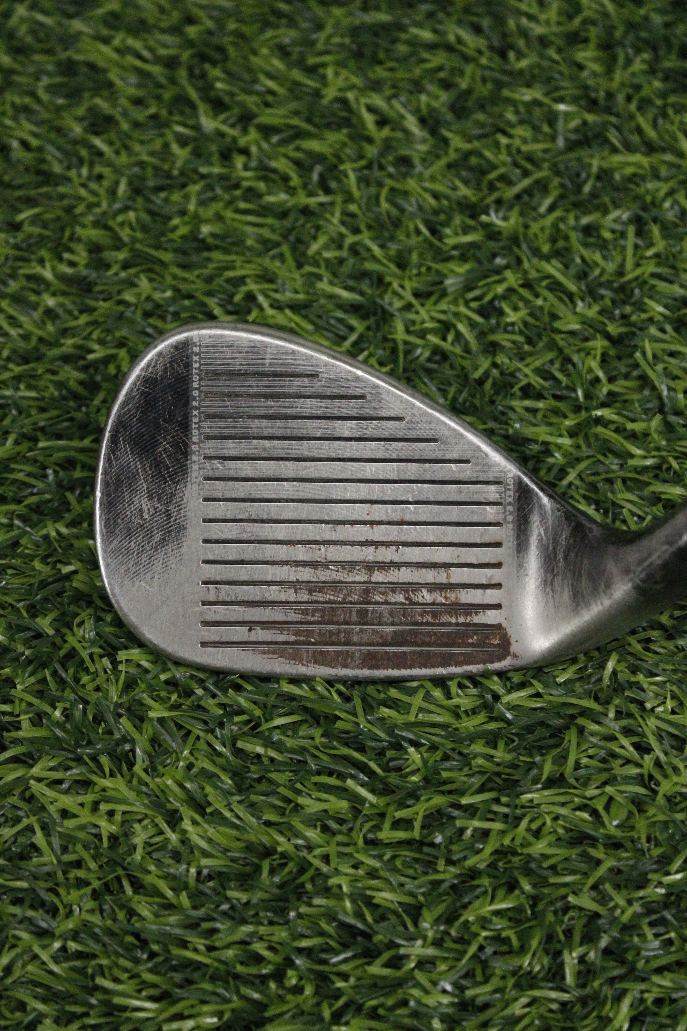 Cleveland 588 RTX Black Pearl 54° SW Wedge Flex 35.25"