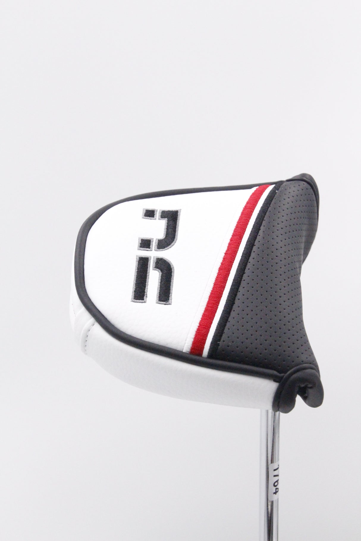 Never Compromise Reserve 4 Tour Satin Putter