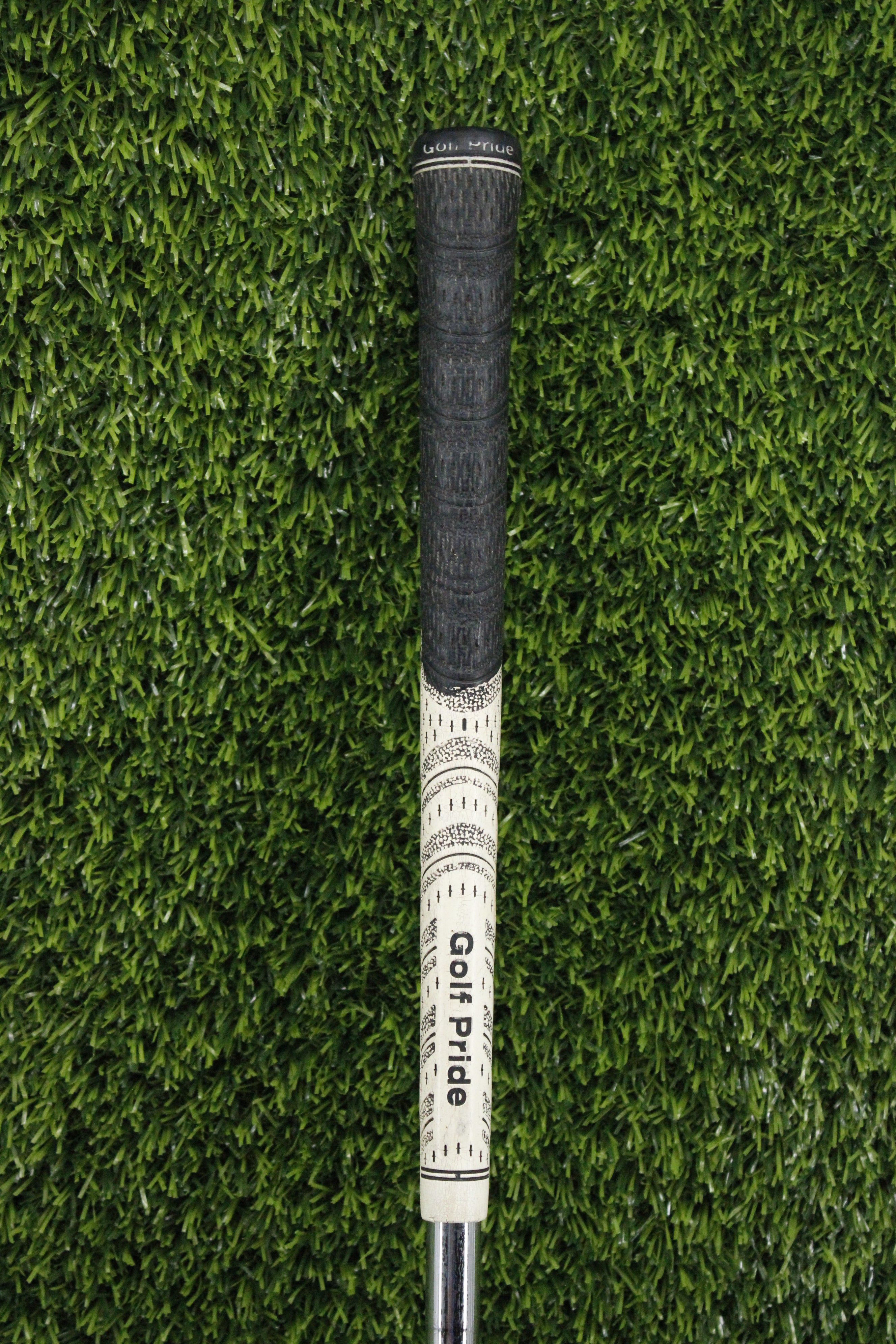 Cleveland 588 RTX Black Pearl 54° SW Wedge Flex 35.25"