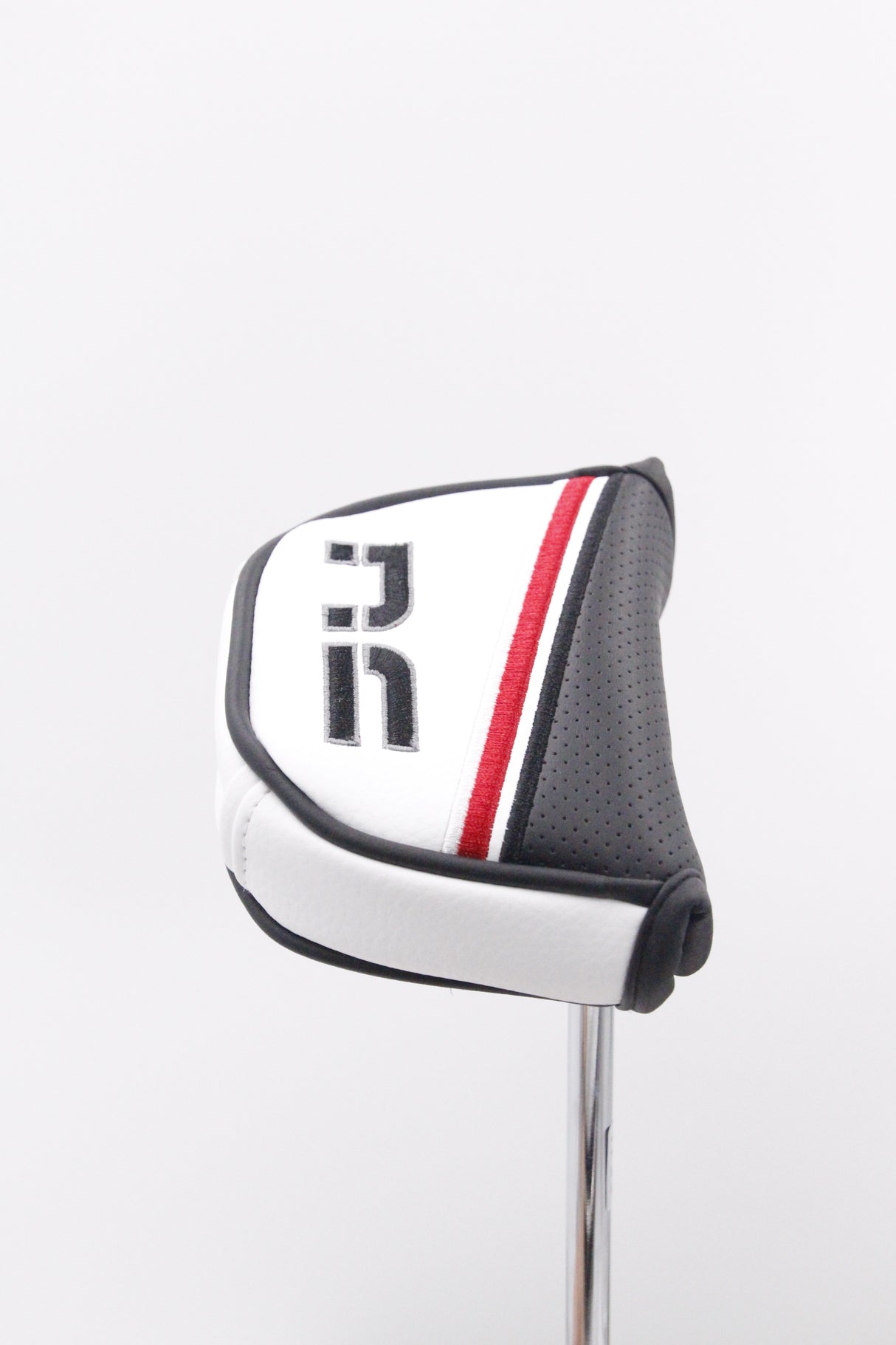 Never Compromise Reserve 3 Tour Satin Putter