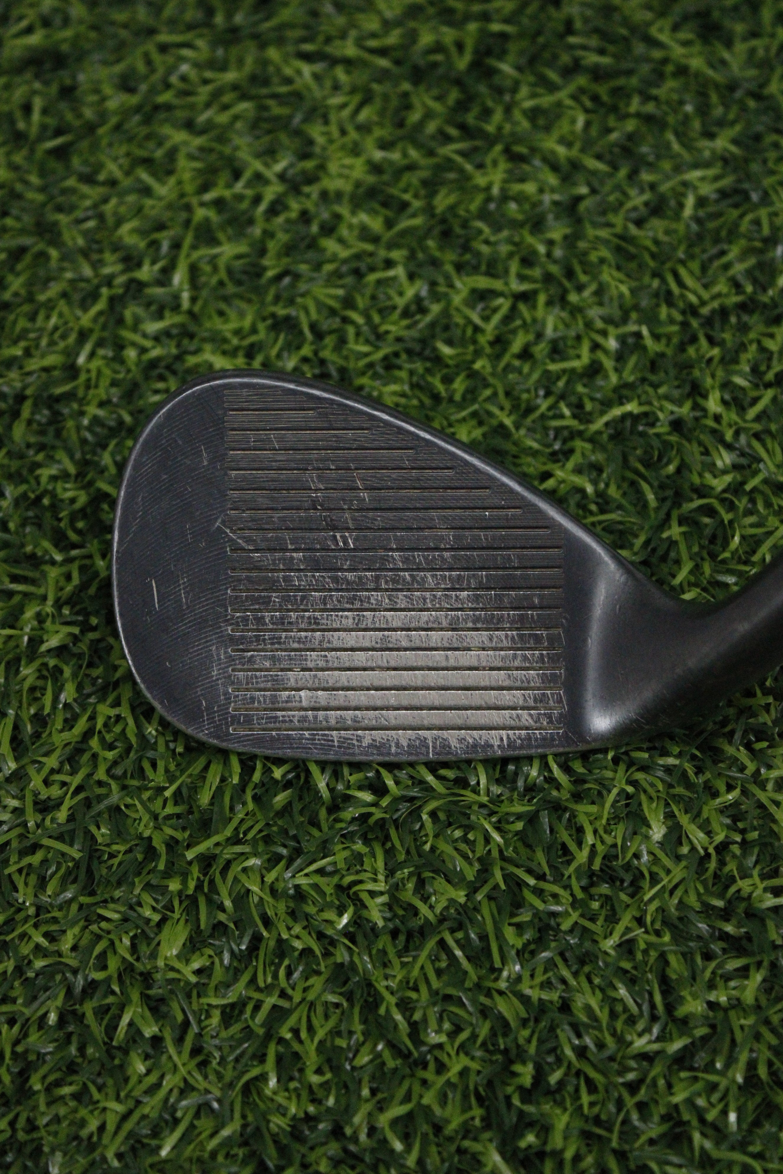 Cleveland RTX-3 Black Satin 56° SW Wedge Flex 35"