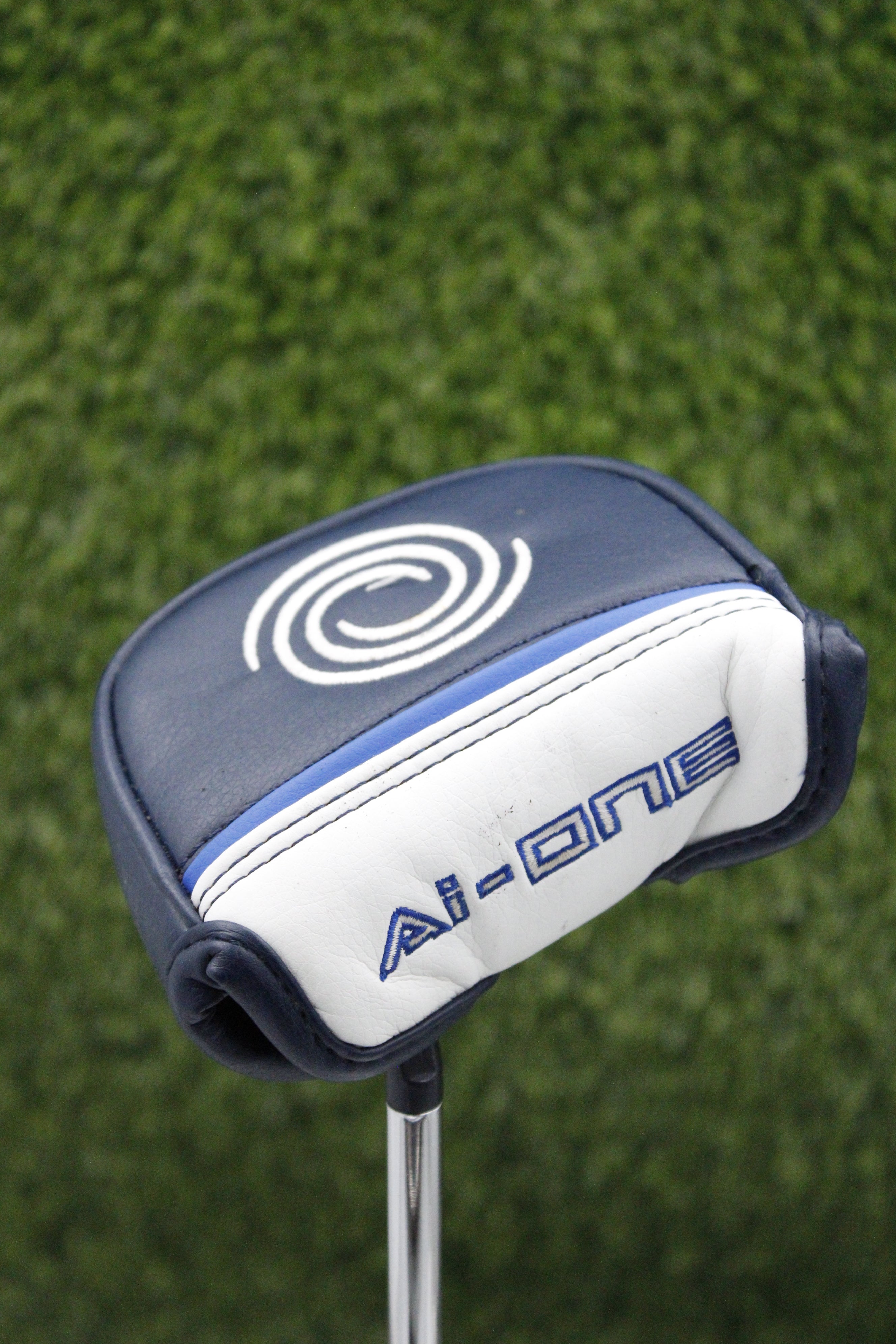 Odyssey Ai-ONE Rossie S Putter 36" w/ HC