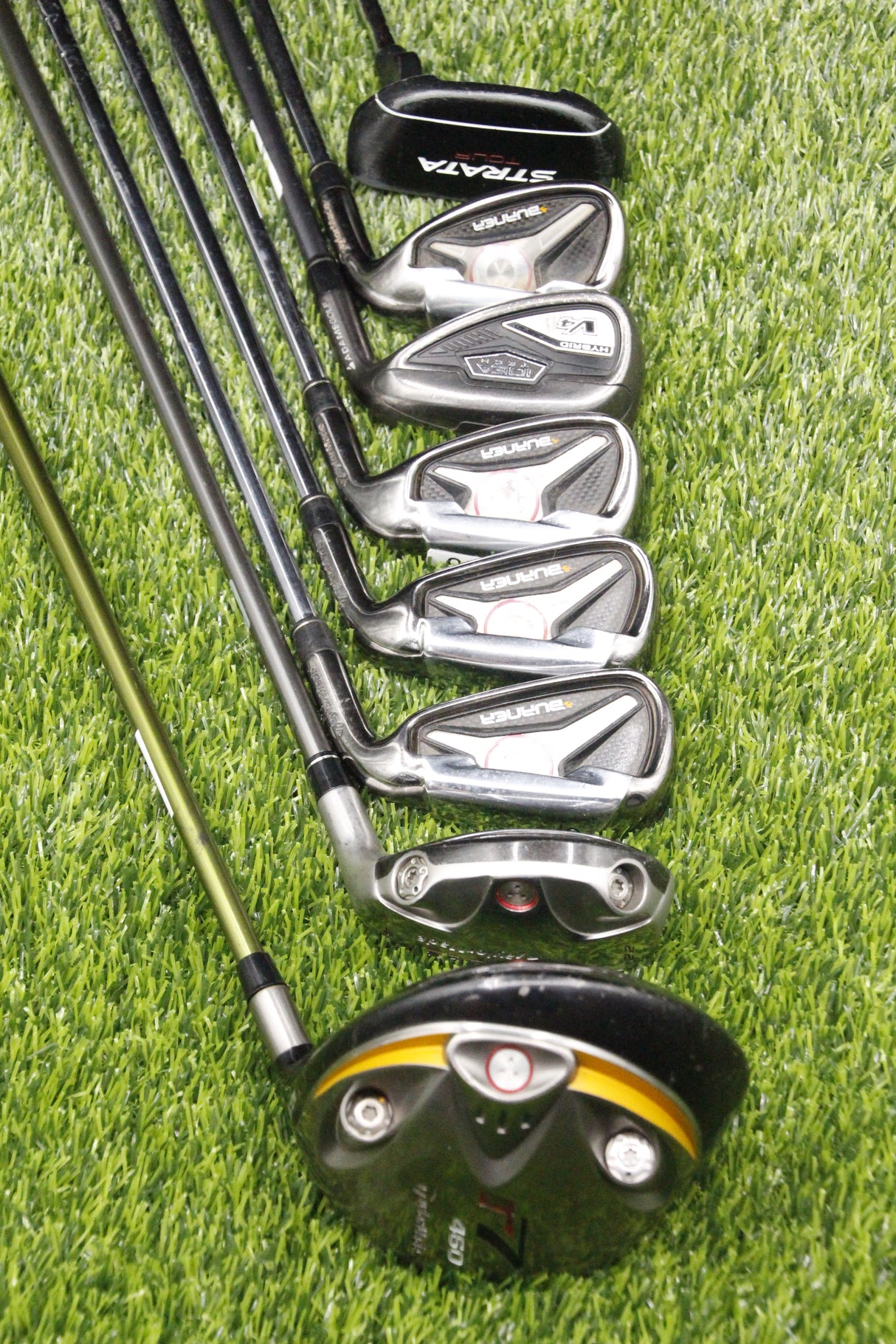 TaylorMade 2009 Burner bogeys2Birdies Set R Flex +0.5"