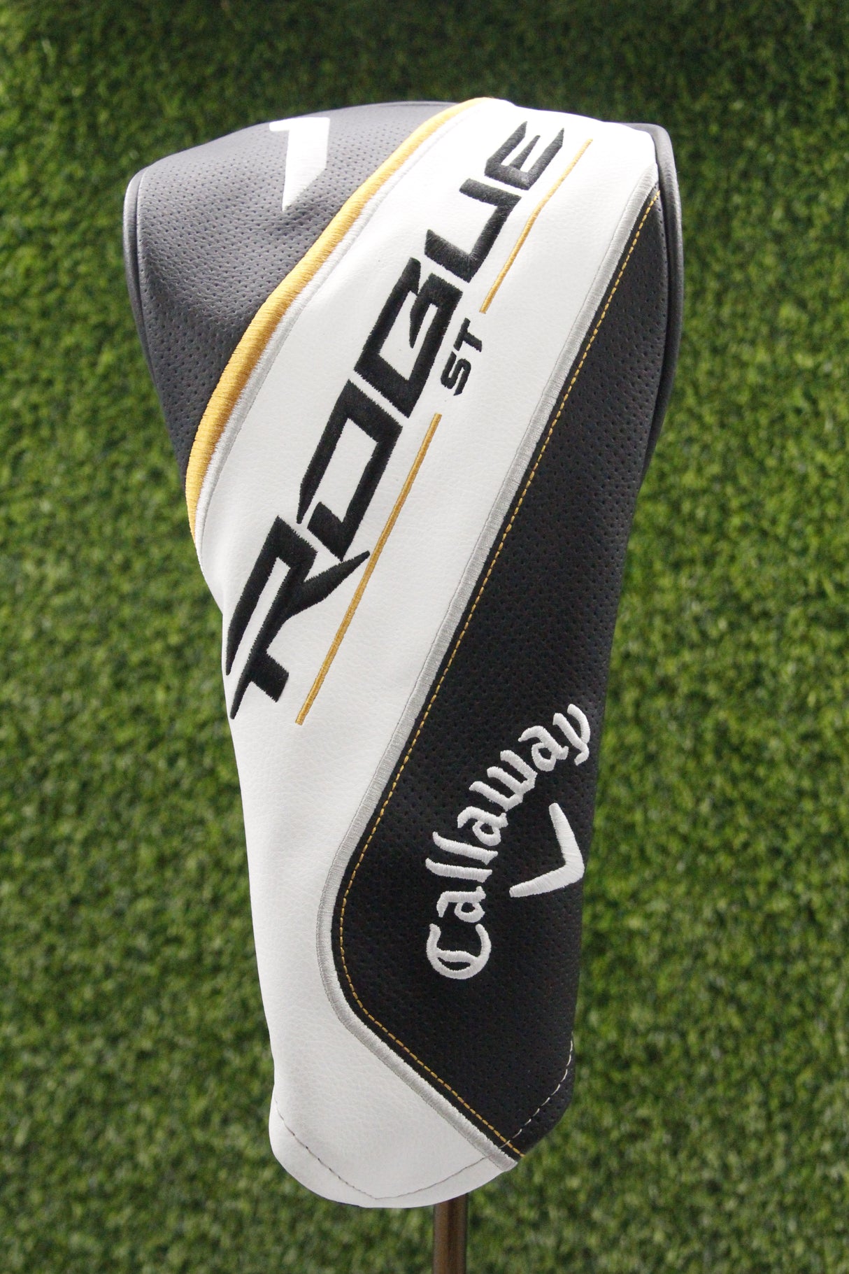 Callaway Rogue ST Driver Headcover