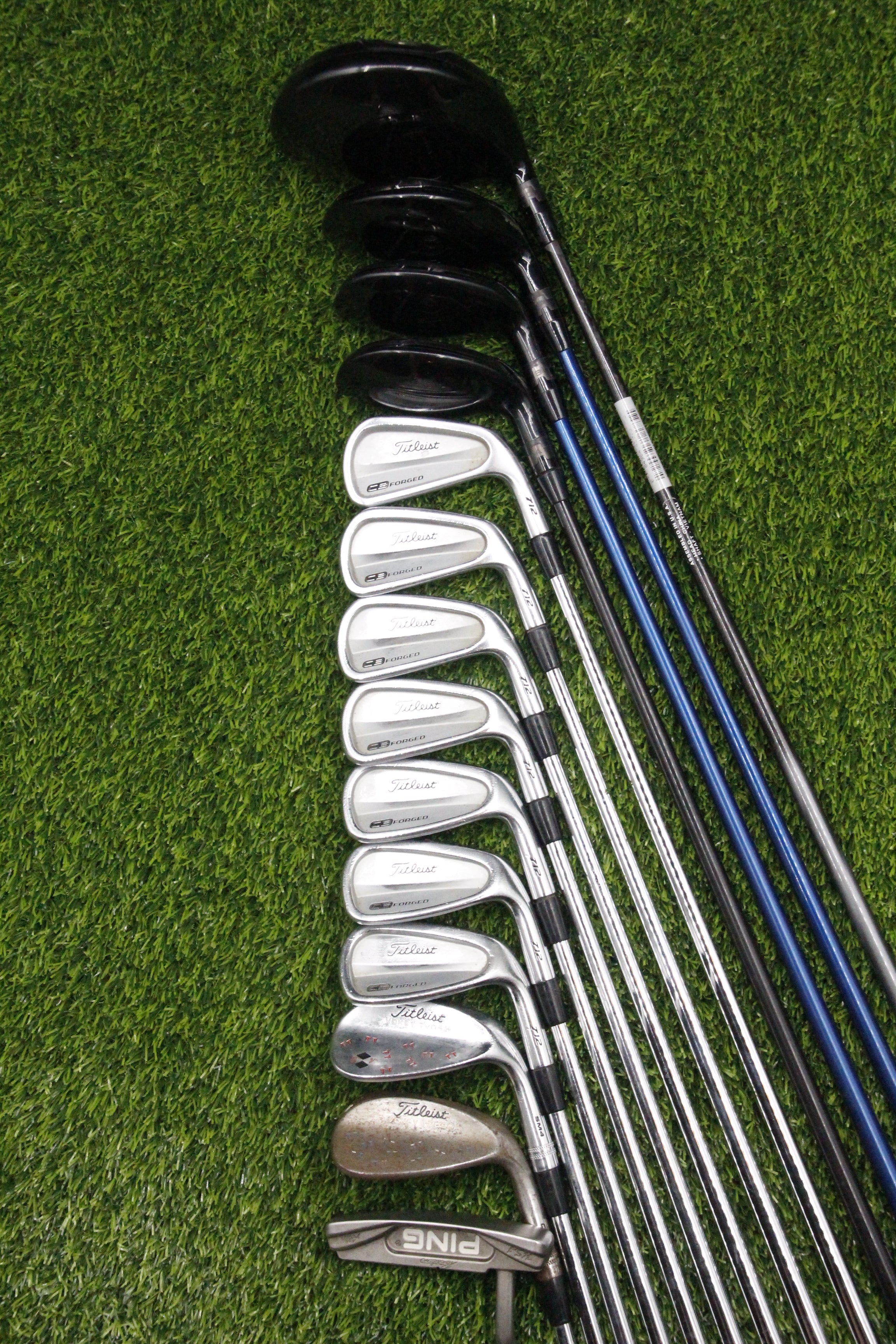 Titleist 712 CB Par Set XS Flex Std Length