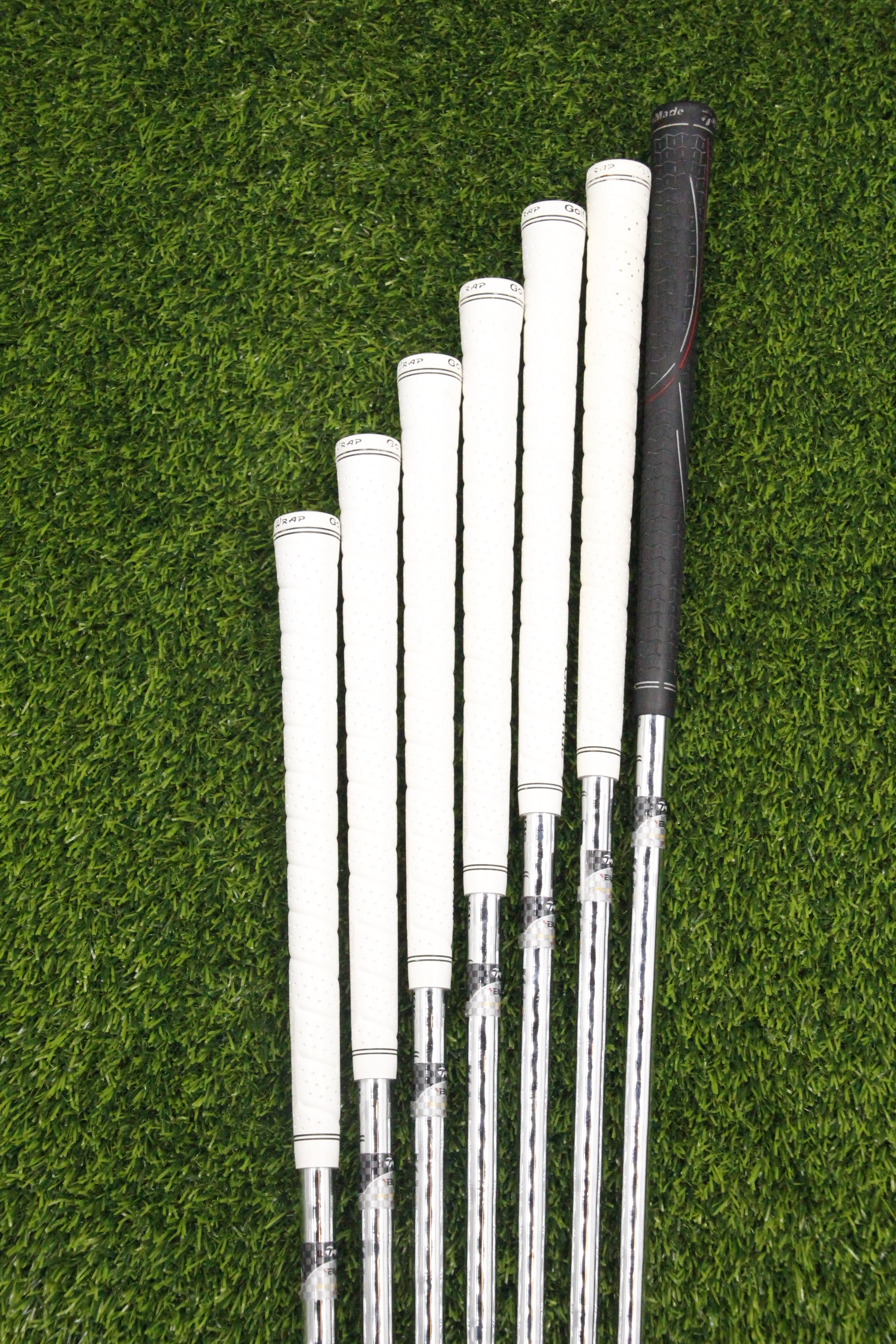 TaylorMade Burner HT Iron Set 4-9i AW R Flex Std Length