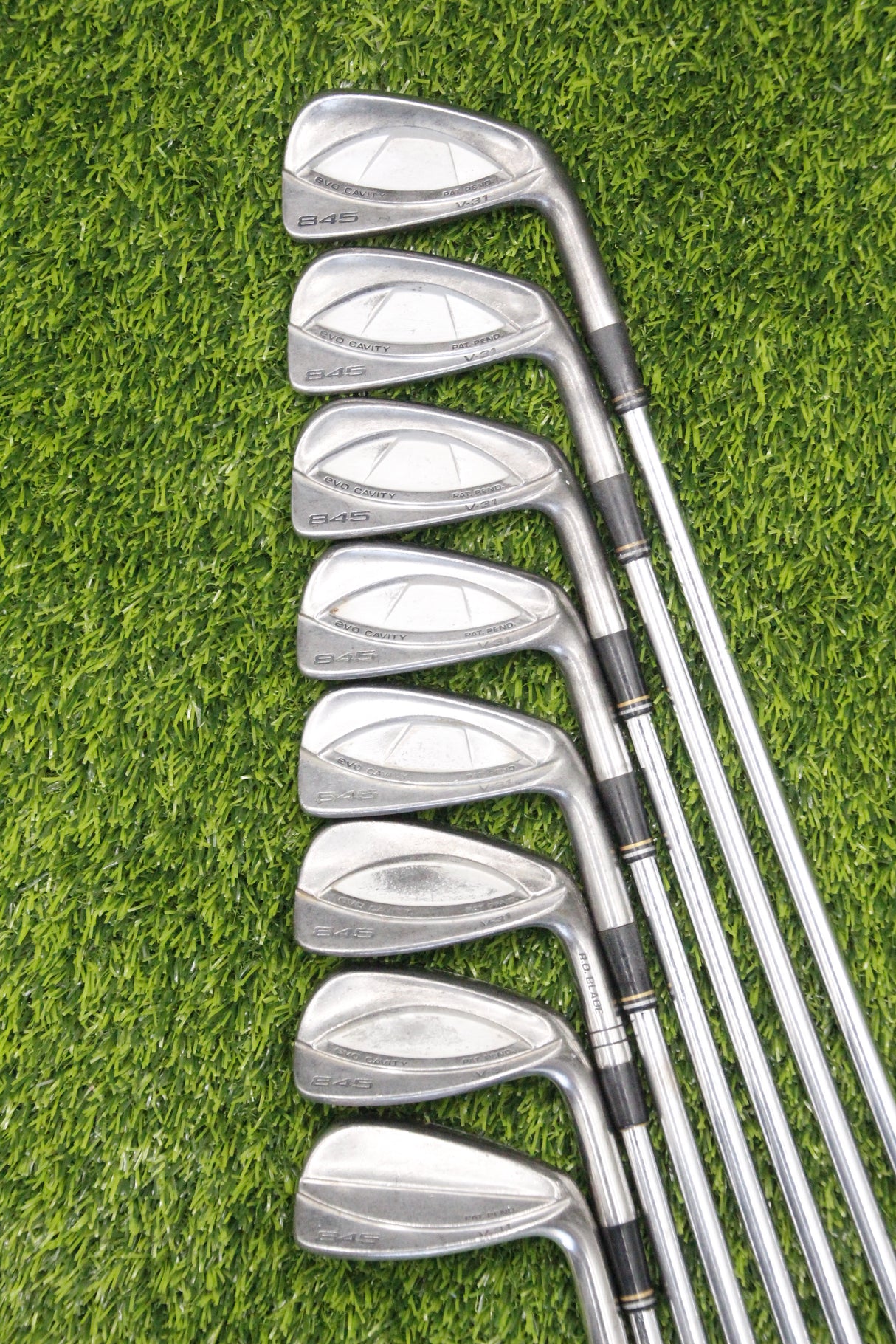 Tommy Armour 845S EVO V-31 Iron Set 3-PW R Flex -0.5"