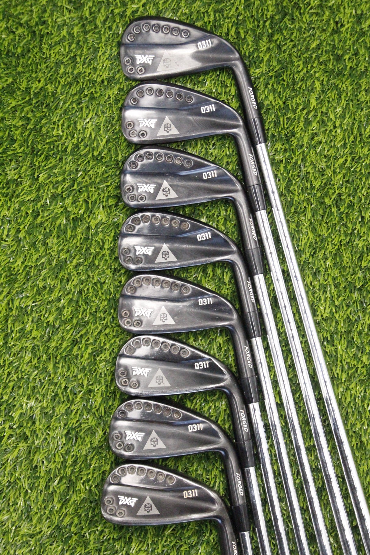 PXG 0311 Xtreme Dark Iron Set 3-PW R Flex Std