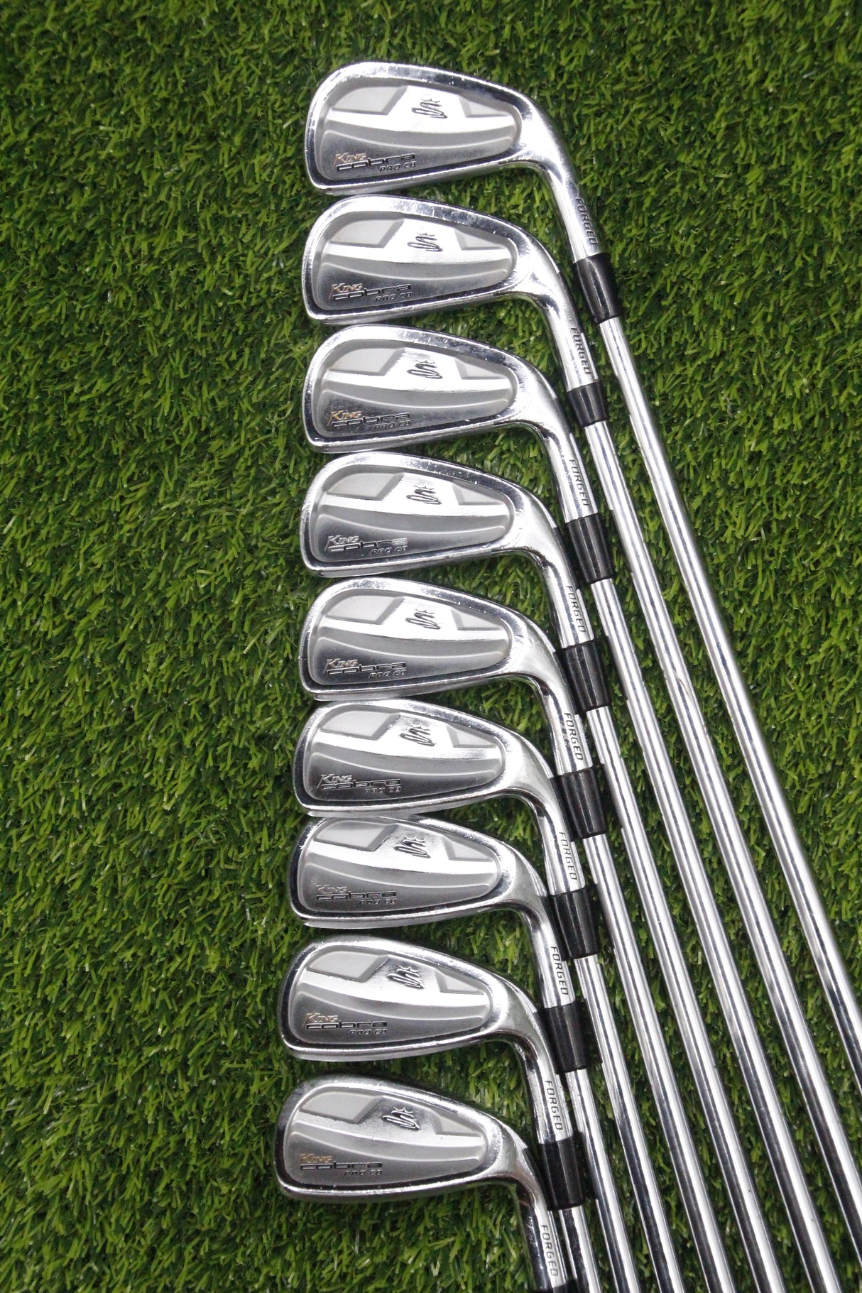 Cobra Pro CB Iron Set 3-PW GW R Plus Flex Std