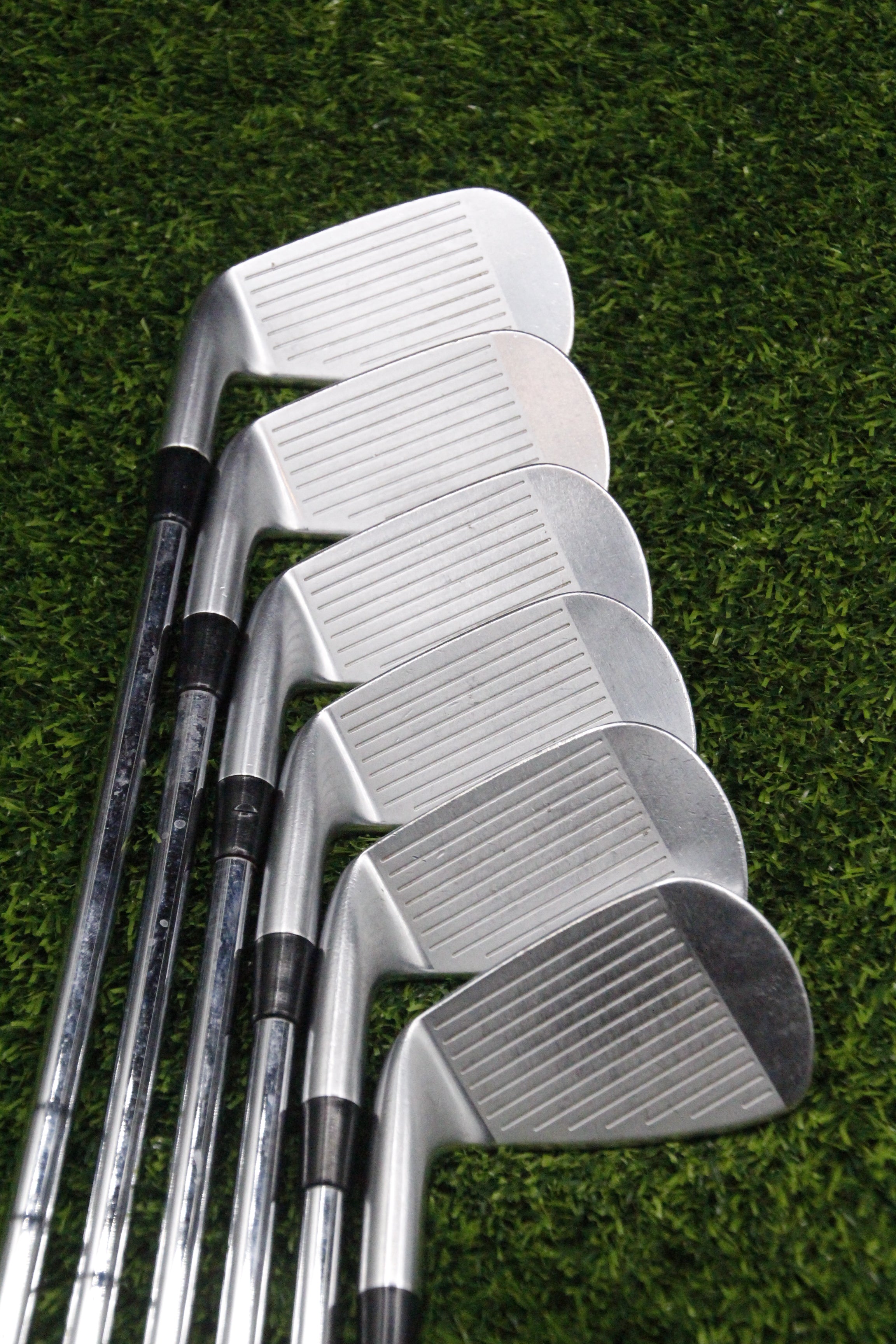Bridgestone Tour B X-CB Iron Set 5-PW R Flex Std Length