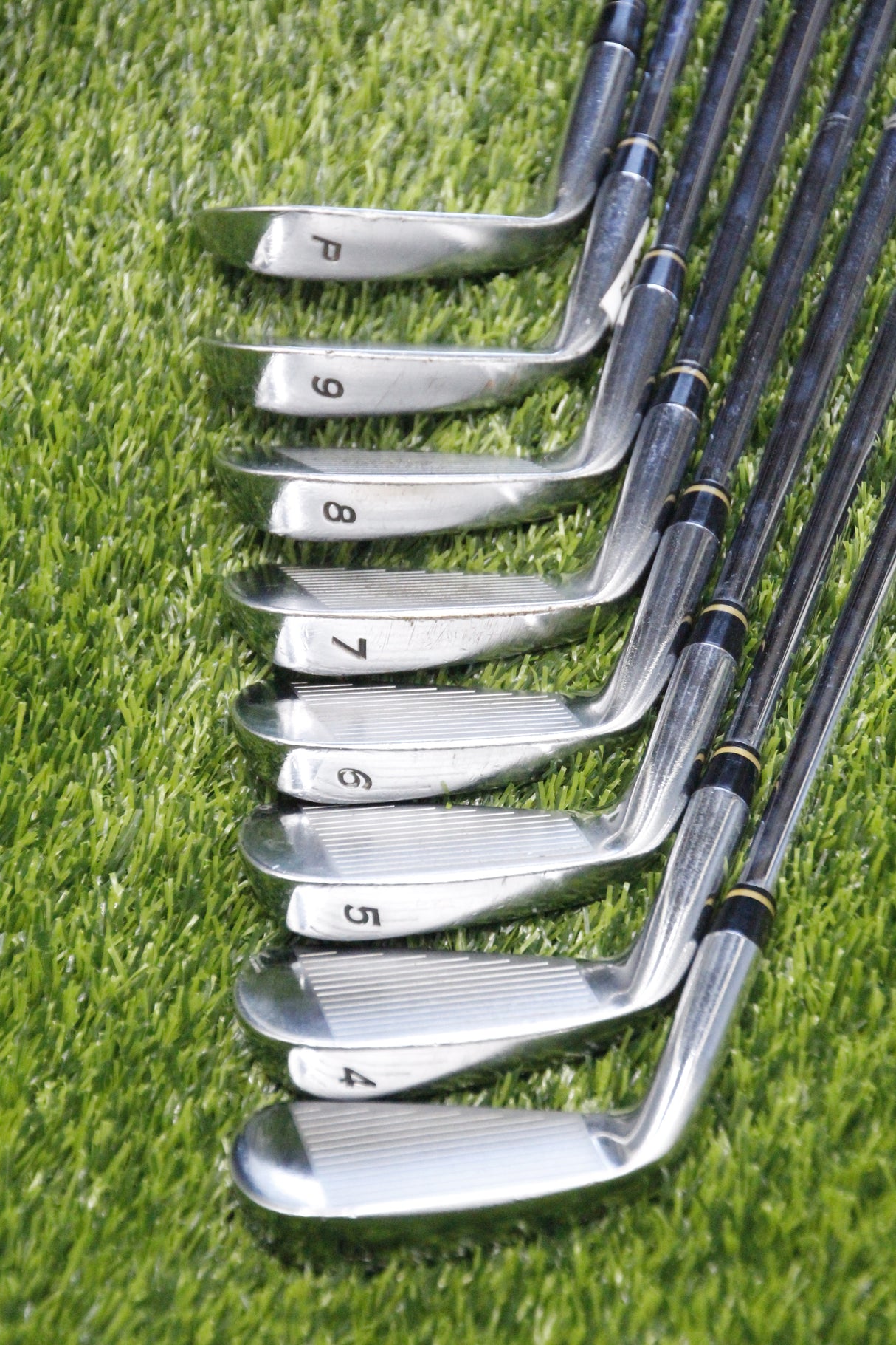 TaylorMade 300 Iron Set 3-PW R Flex +1"