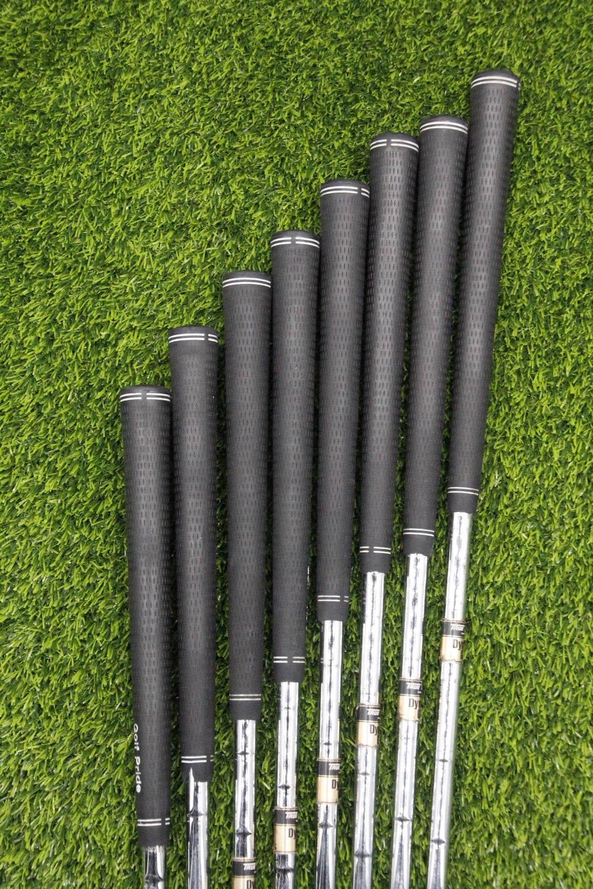 Titleist 735.CM Chrome Iron Set 3-PW S Flex Std