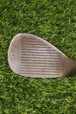Cleveland Tour Action 900 52° GW Wedge Flex 35.75"
