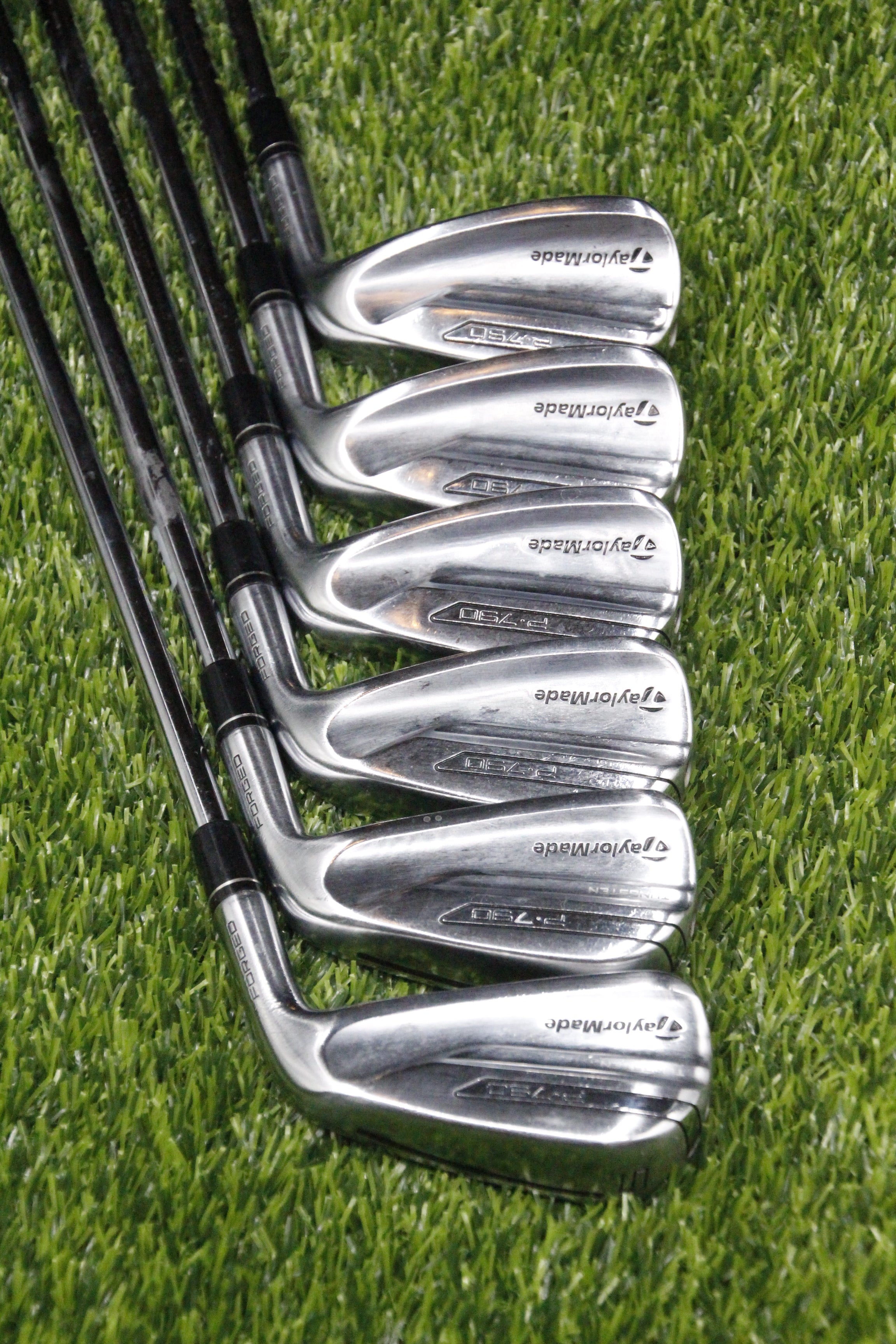 TaylorMade 2019 P790 Iron Set 5i 7-PW AW R Flex Std Length