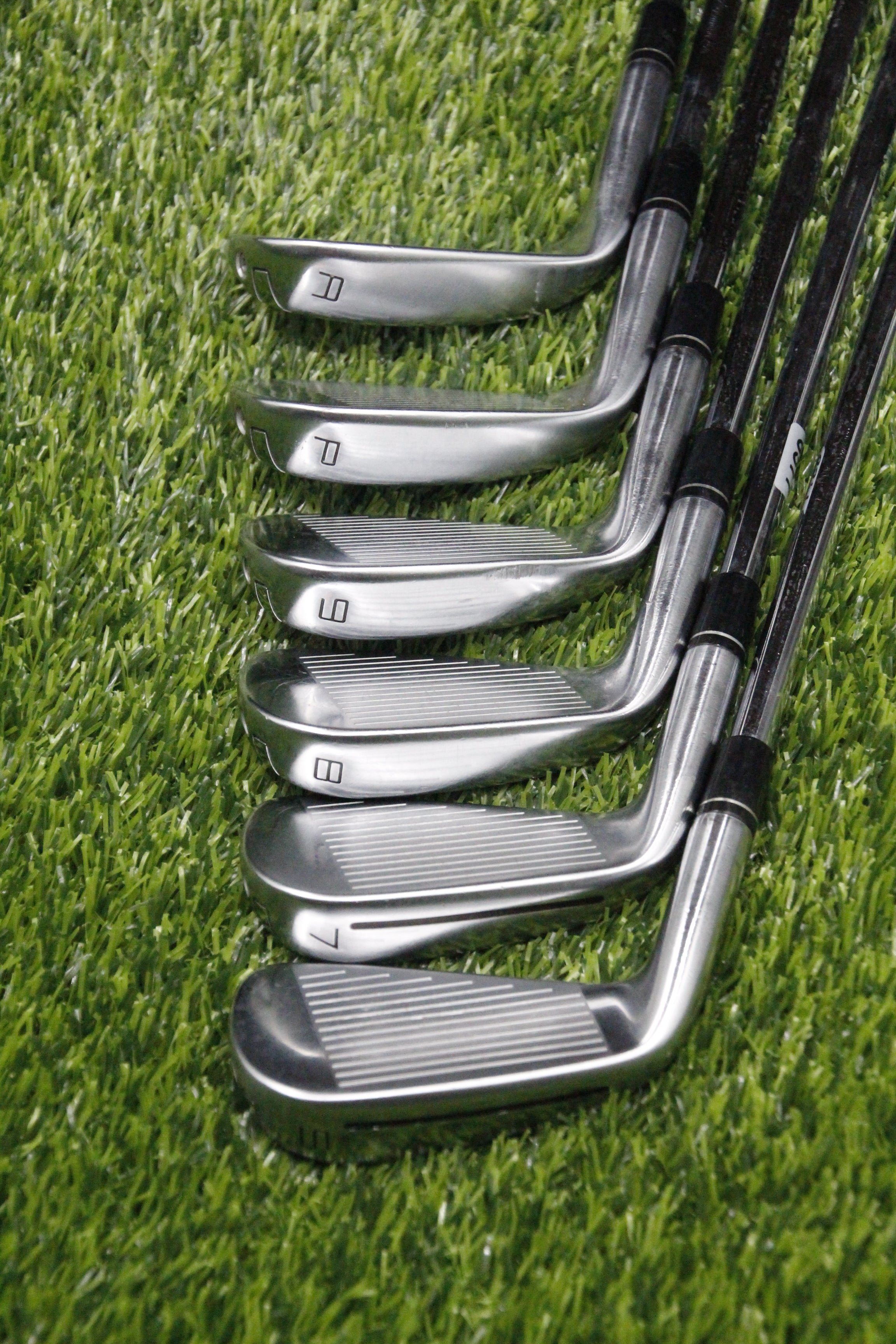 TaylorMade 2019 P790 Iron Set 5i 7-PW AW R Flex Std Length