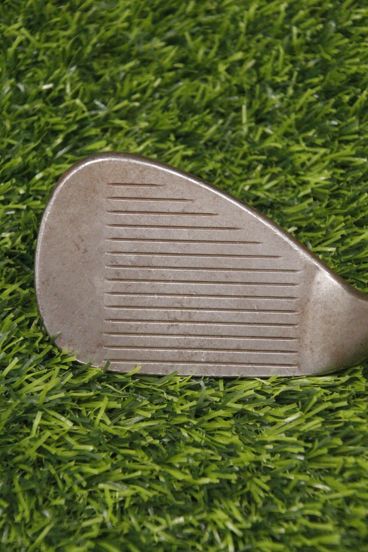 Titleist Vokey Spin Milled 54° SW XS Flex 36"