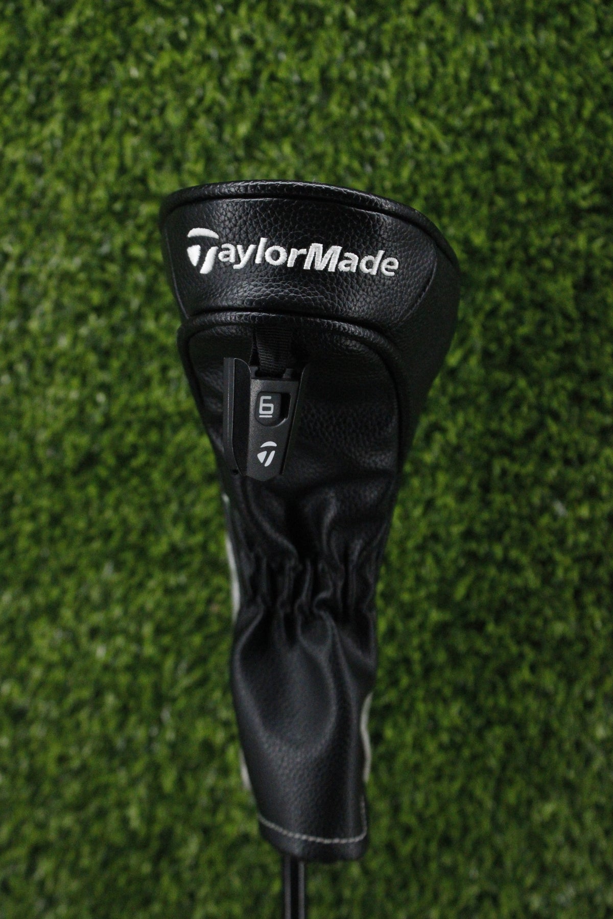 Pre-Owned TaylorMade Qi35 Hybrid Headcover