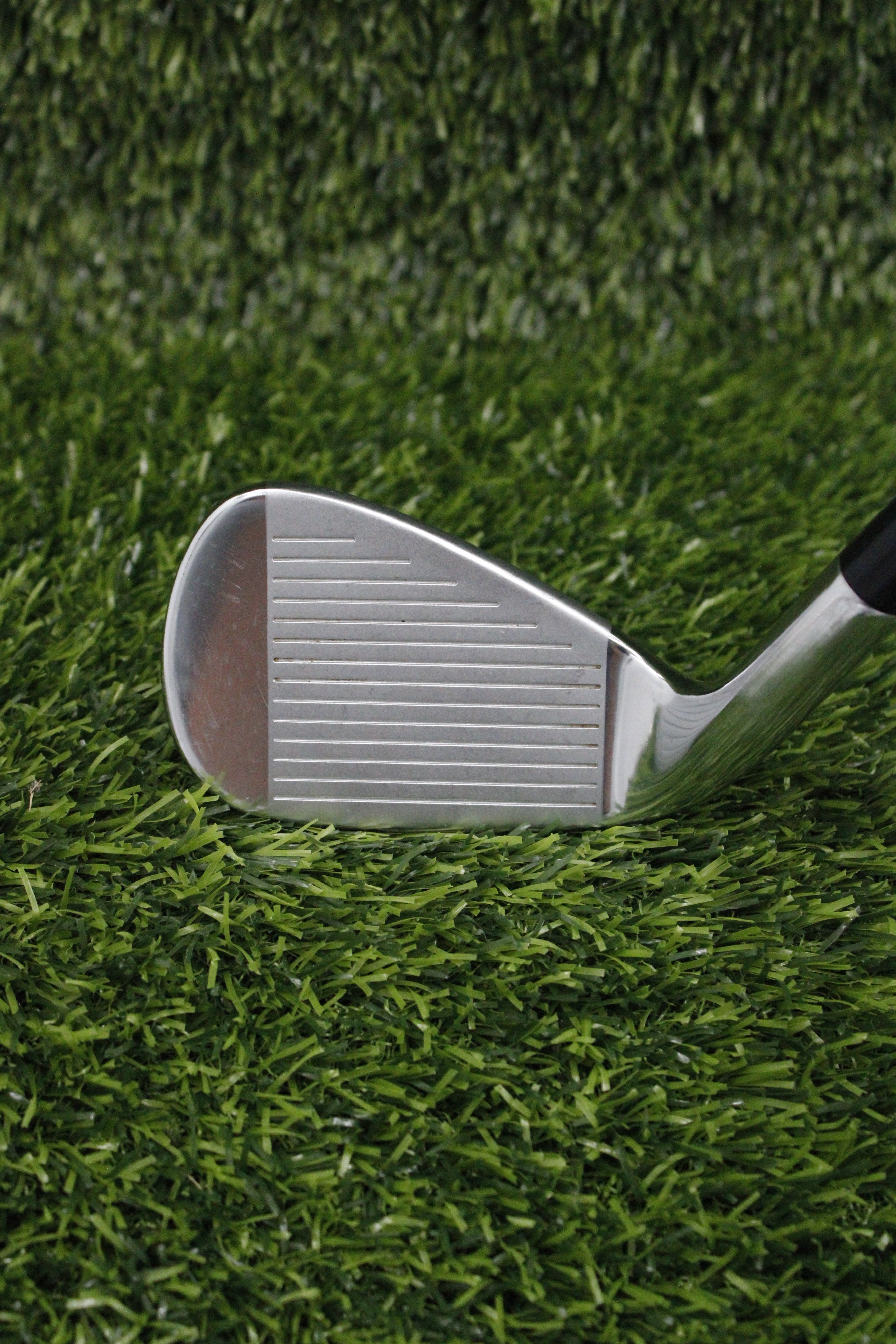 WOMEN TaylorMade R11 8 Iron L Flex 35.75"