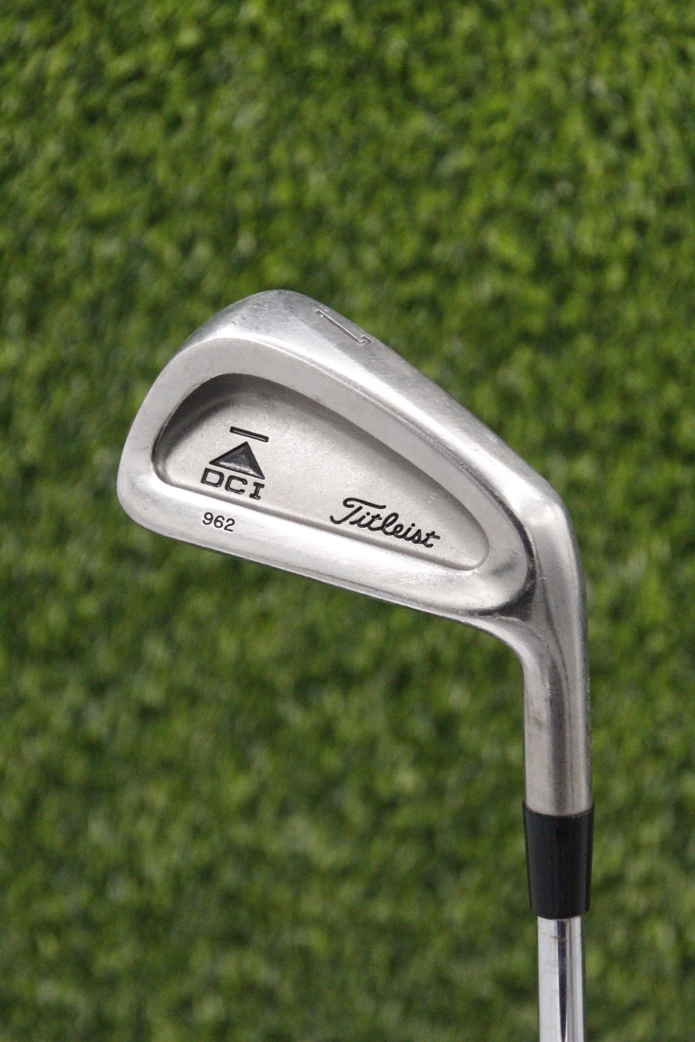 Titleist DCI 962 B Iron Set 4-PW GW R Flex Std Length