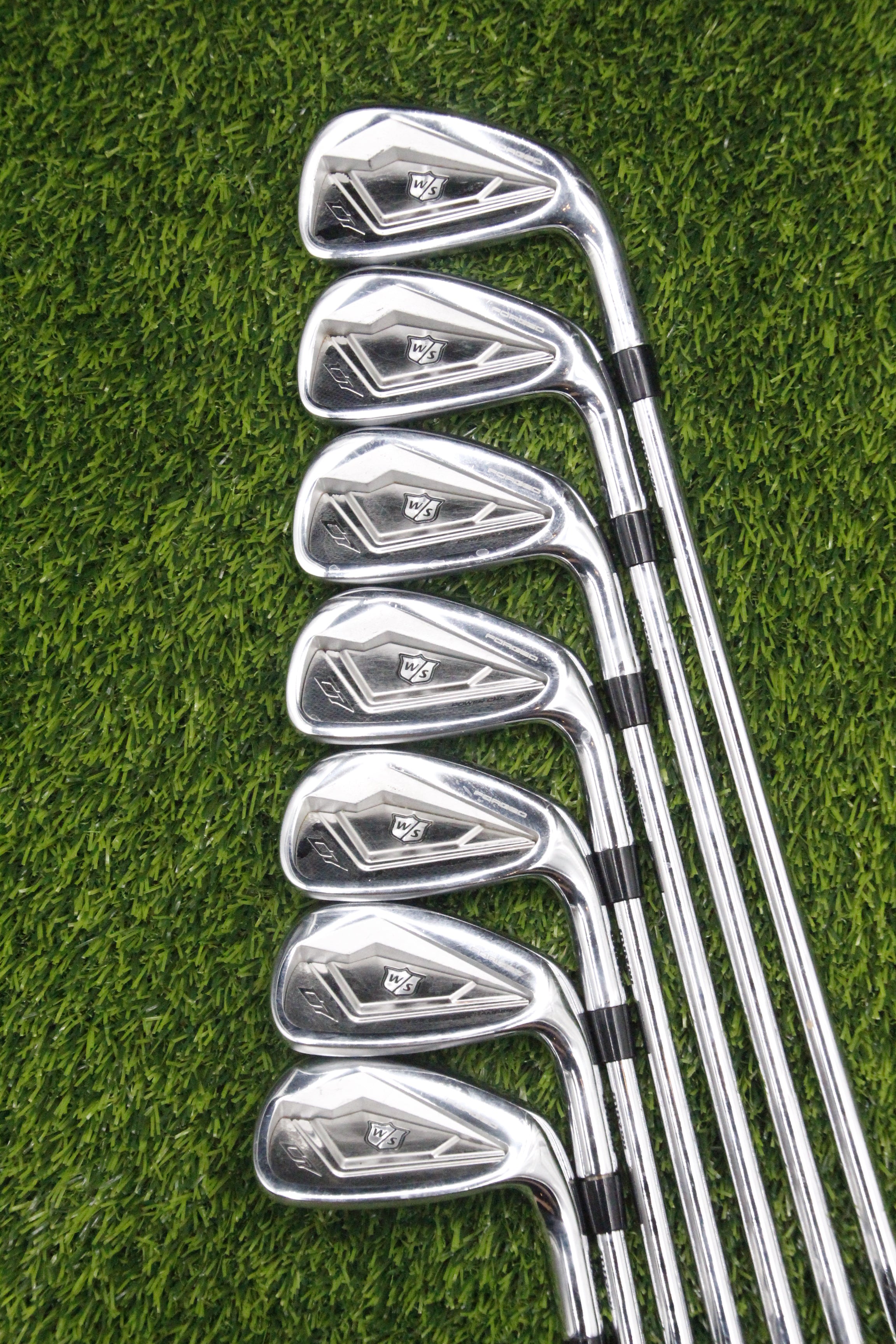 Wilson D7 Forged Iron Set 4-PW R Flex +0.5"
