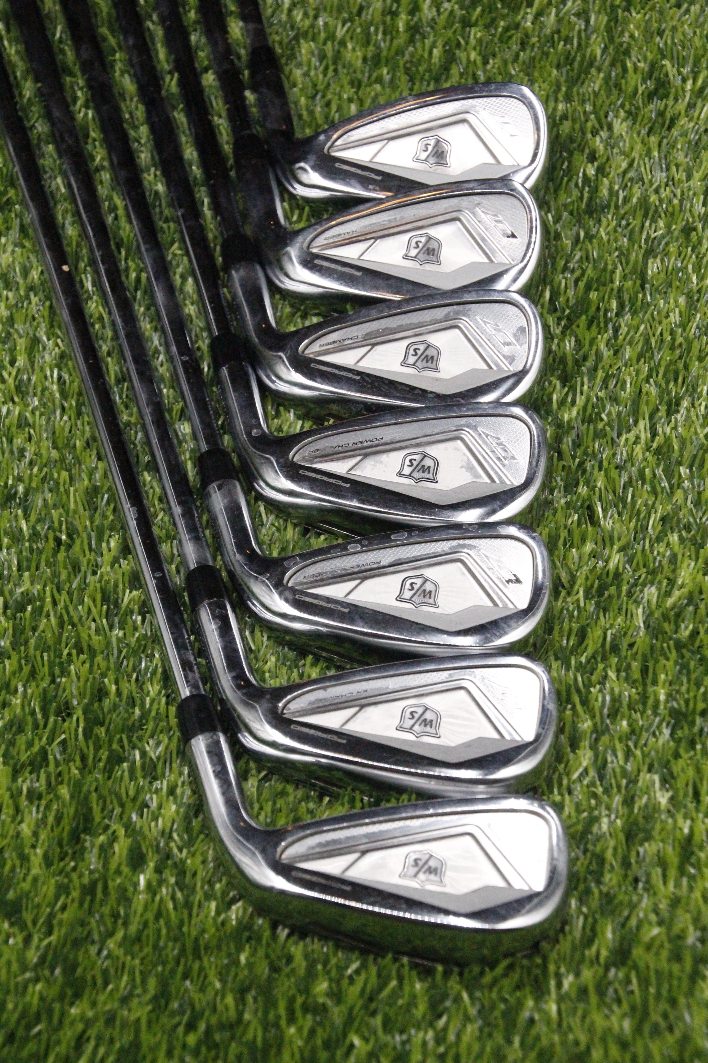 Wilson D7 Forged Iron Set 4-PW R Flex +0.5"