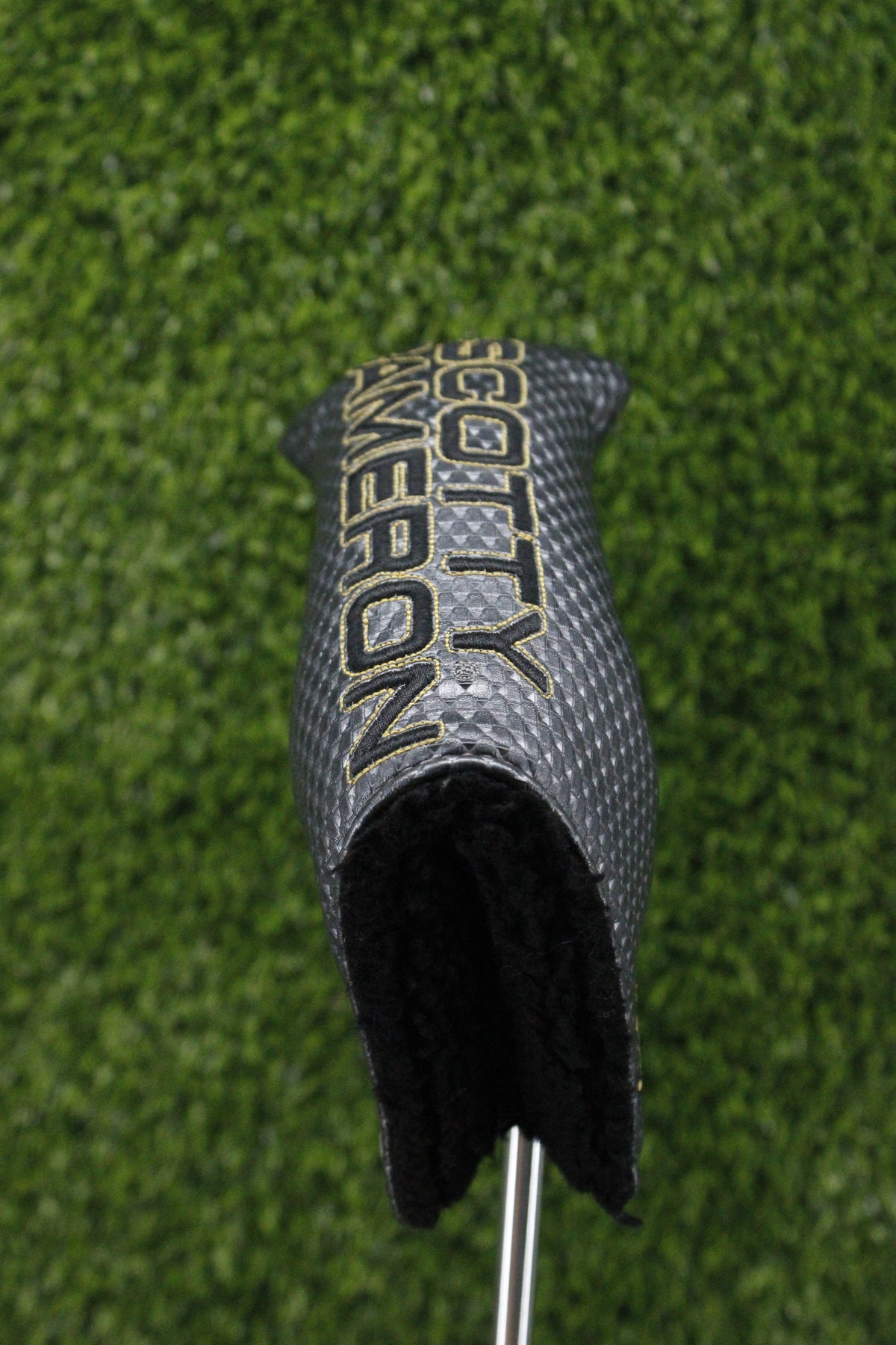Pre-Owned Titleist Scotty Cameron Golo 3 Dot Putter Blade Headcover
