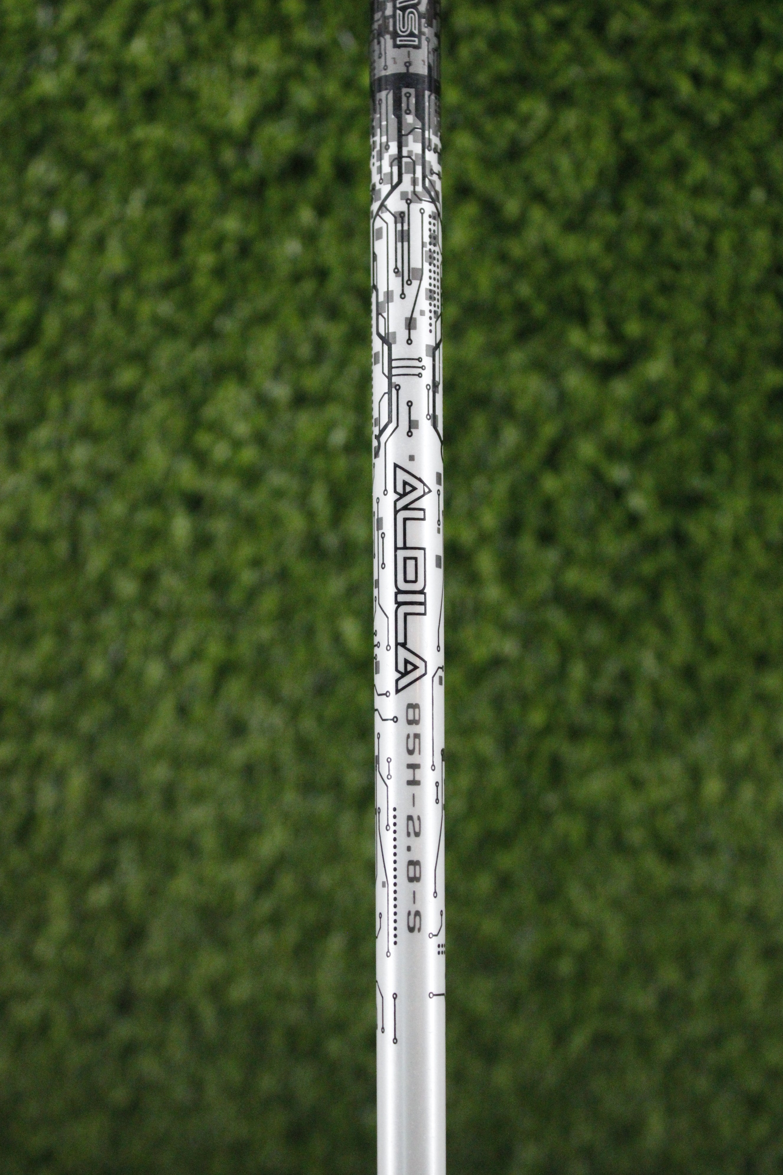 Titleist 915 H 18° 2 Hybrid S Flex 40.25"