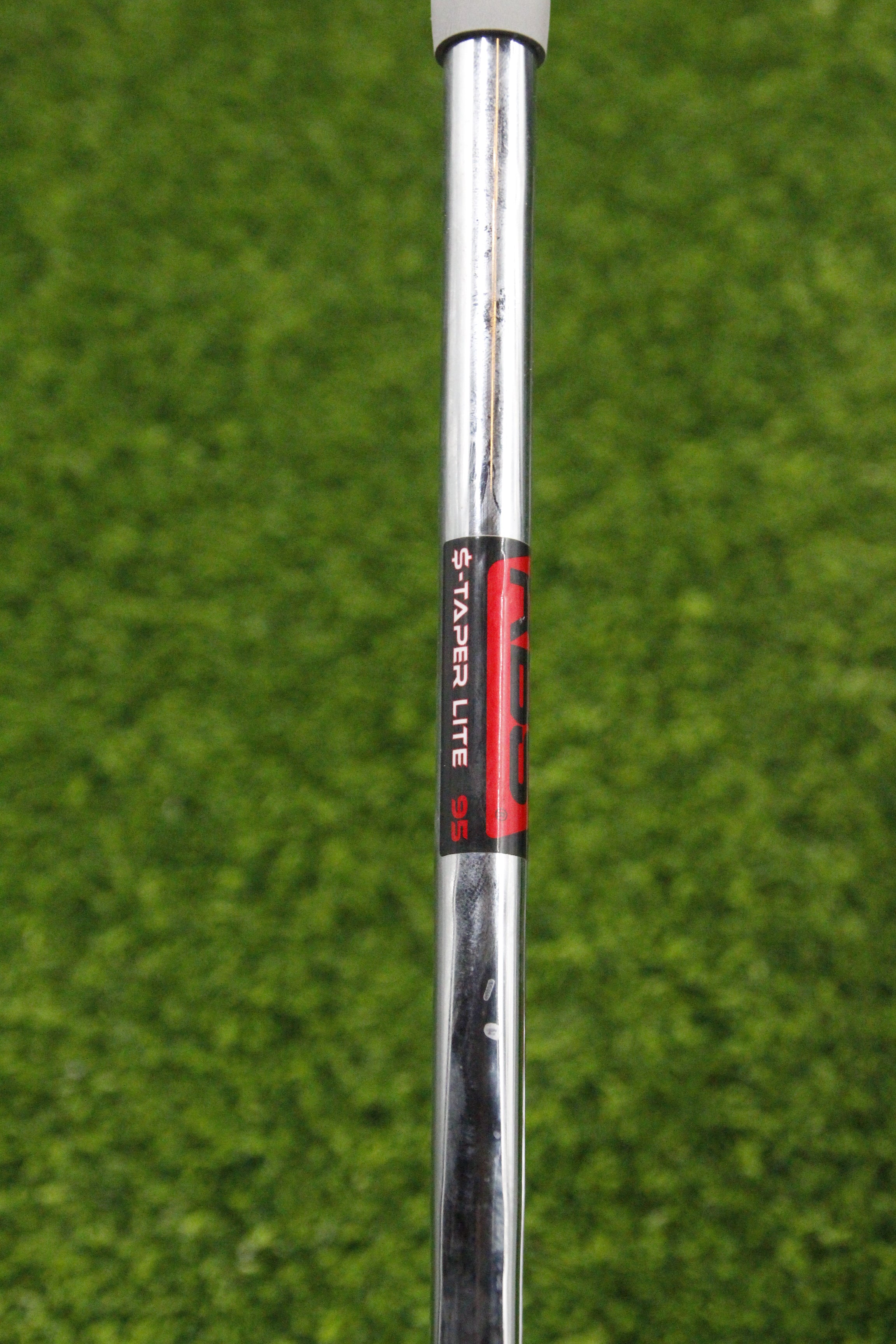 Wilson D7 Forged Iron Set 4-PW R Flex +0.5"