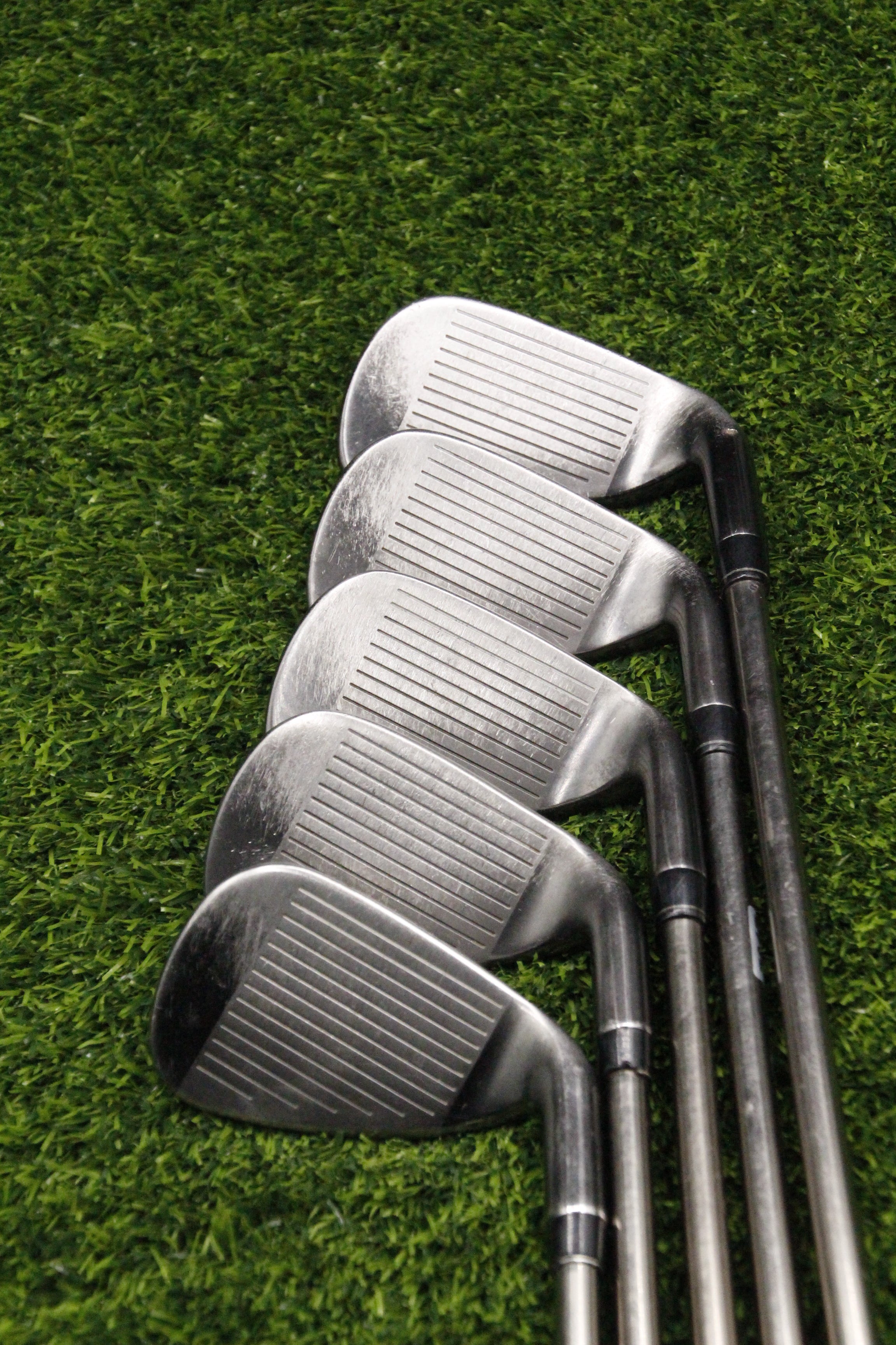 Lefty Callaway 2019 Big Bertha Iron Set 7-PW AW R Flex Std Length