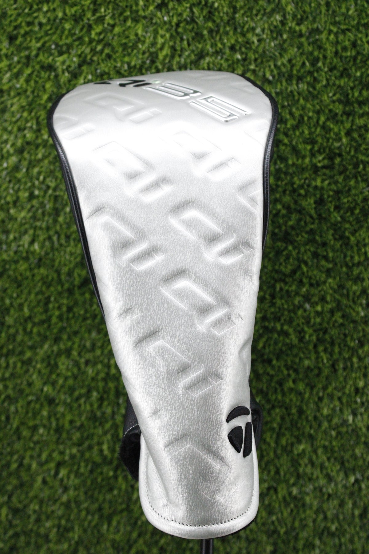 NEW TaylorMade Qi35 Driver Headcover