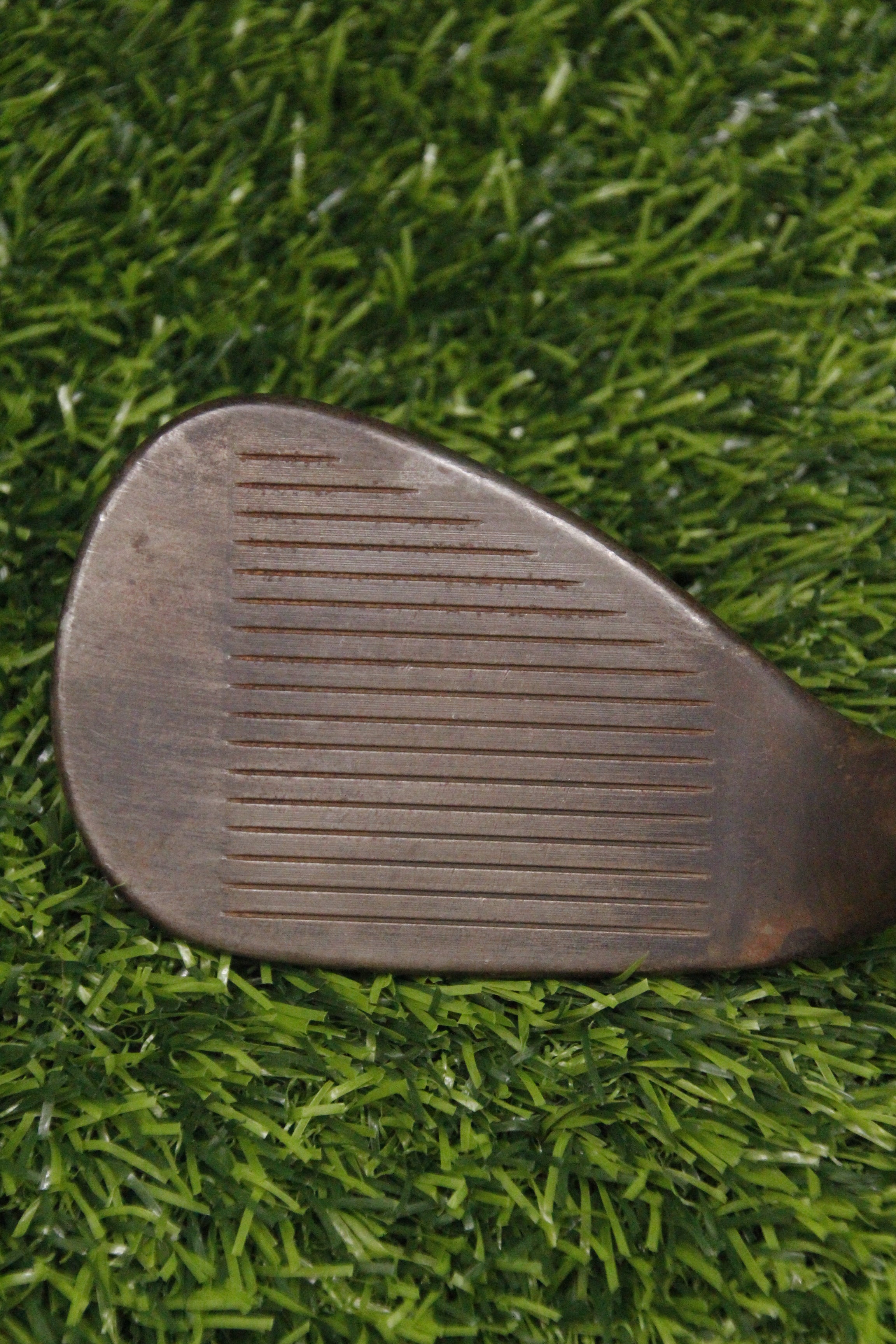 Titleist Vokey SM10 Raw 52° GW Wedge Flex 35"