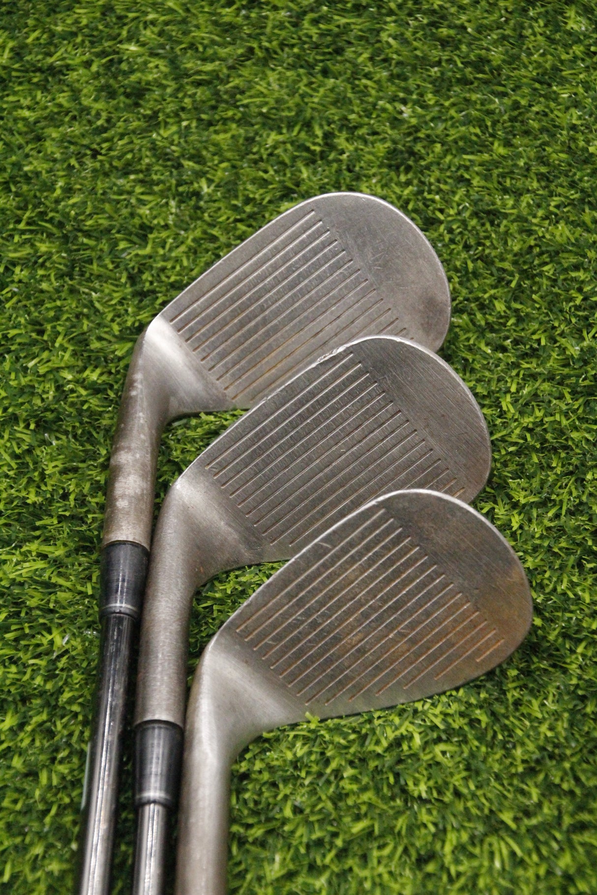Yururi Keigekiku 53° 57° 61° Wedge Set L Flex 36.25" 36" 35.75"