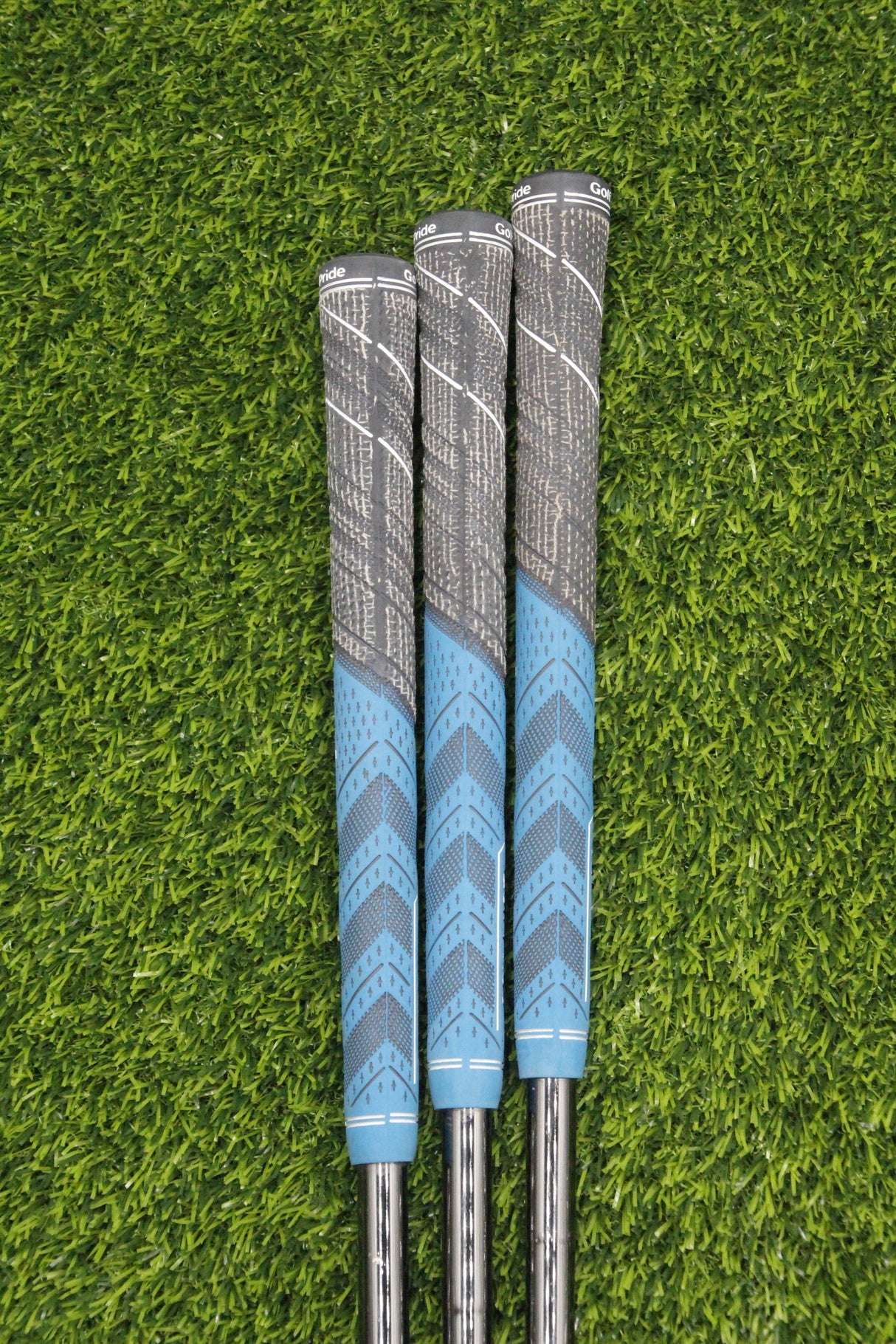 Yururi Keigekiku 53° 57° 61° Wedge Set L Flex 36.25" 36" 35.75"