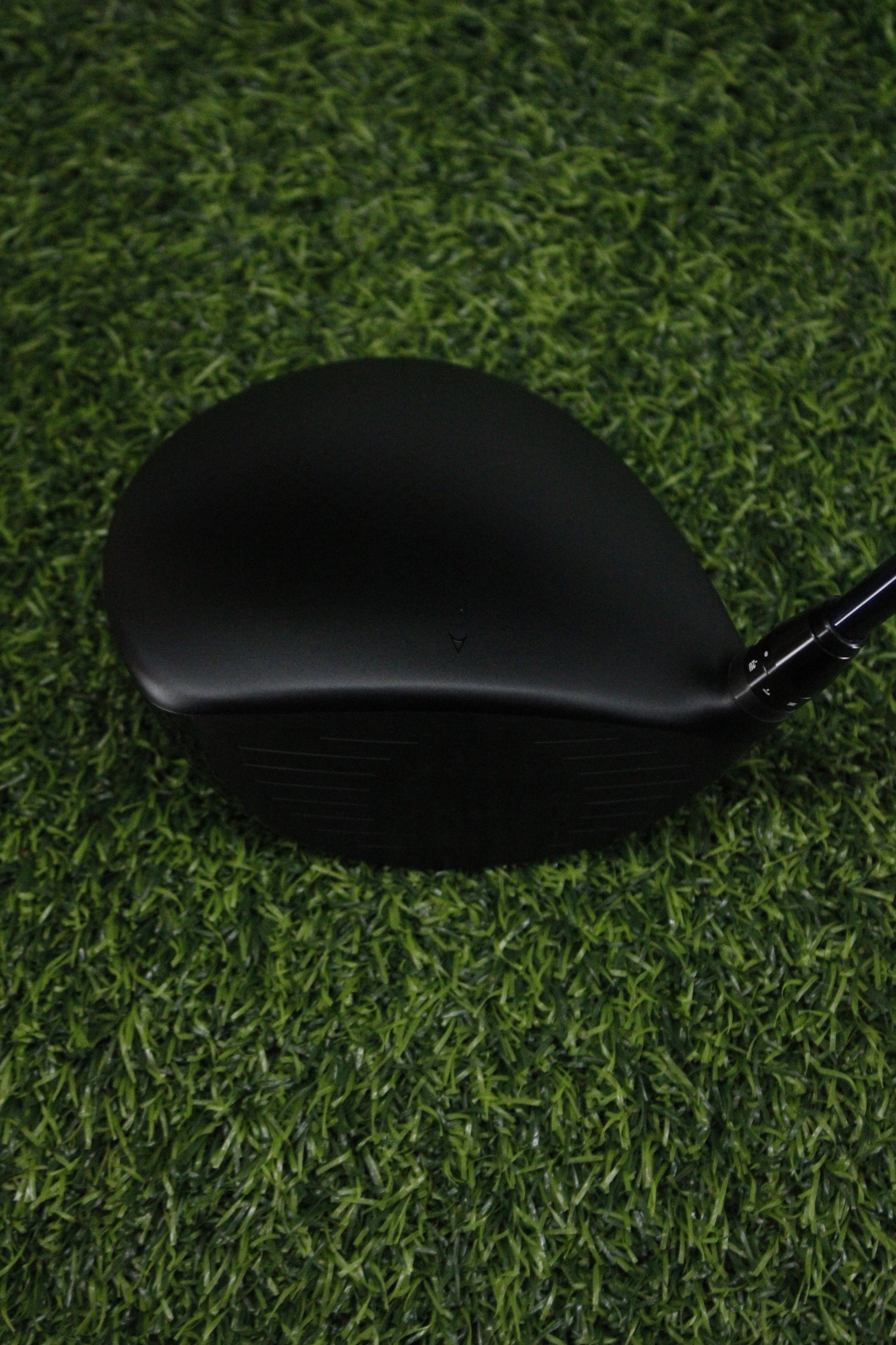 Takomo Ignis D1 10.5° Driver R Flex 45.25" w/ HC
