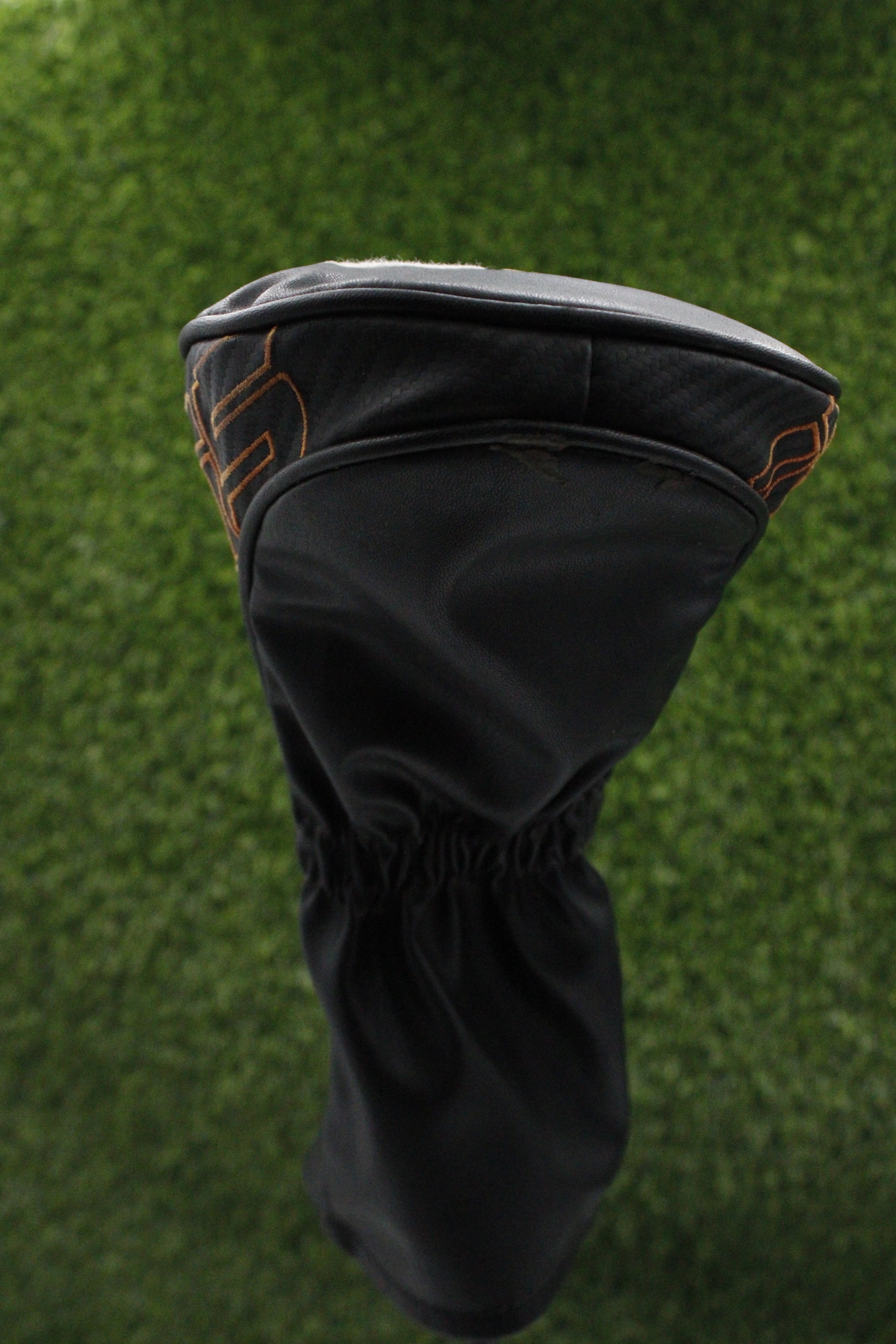 Pre-Owned TaylorMade M5 Driver Headcover