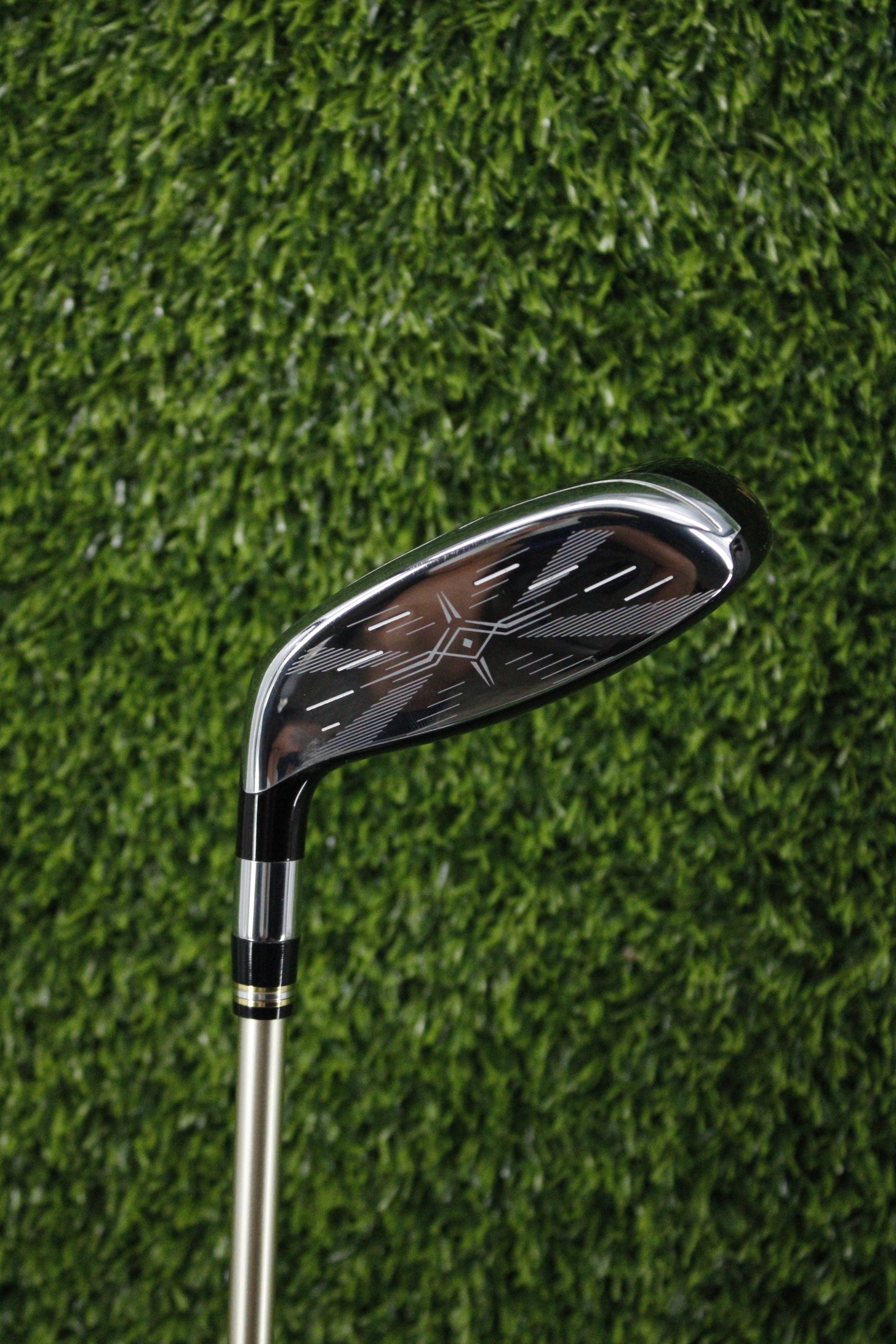 Honma Beres 09 3-Star 25° 5 Hybrid A Flex 39.25" w/ HC