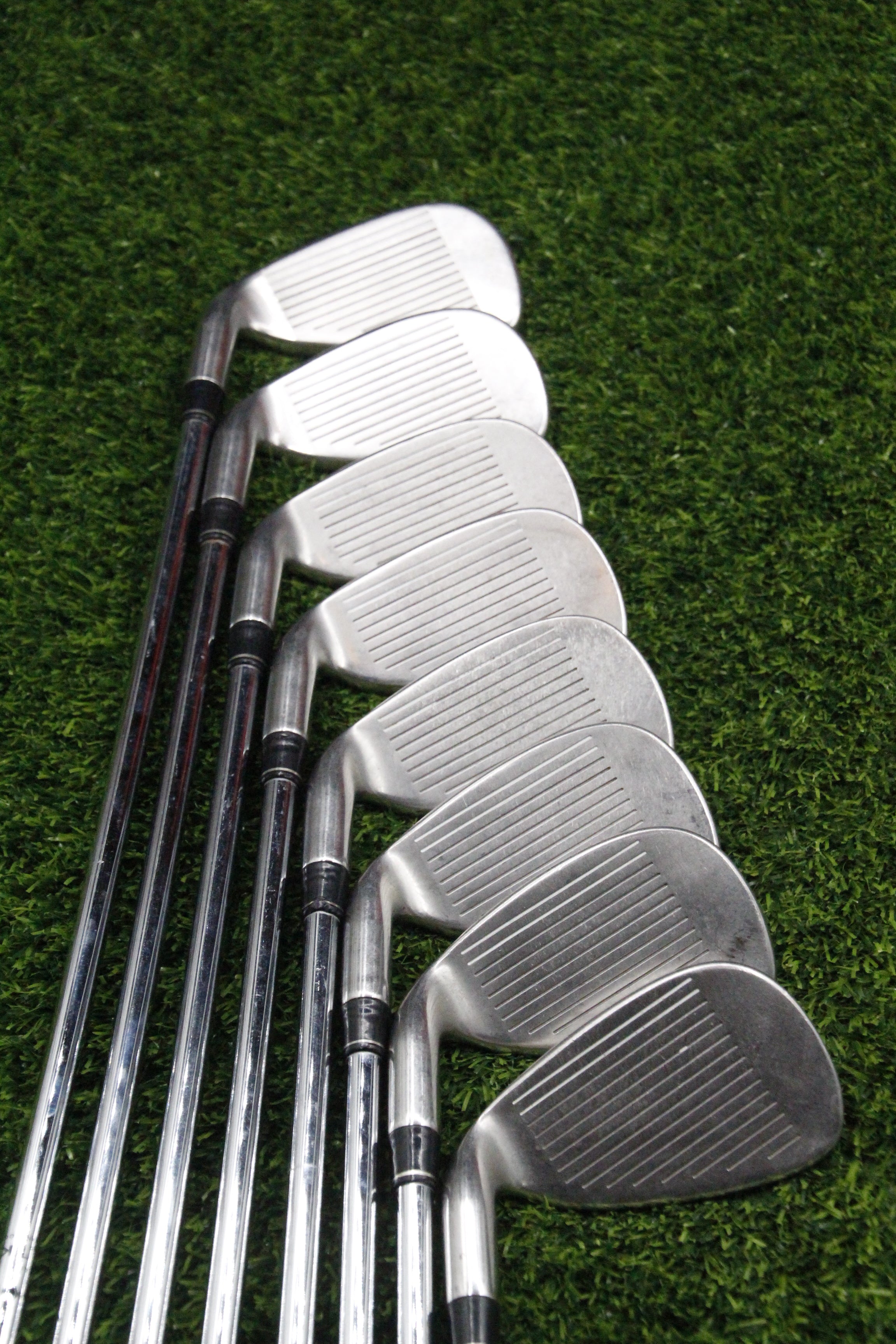 TaylorMade Rac OS 2005 Iron Set 3-PW R Flex Std Length