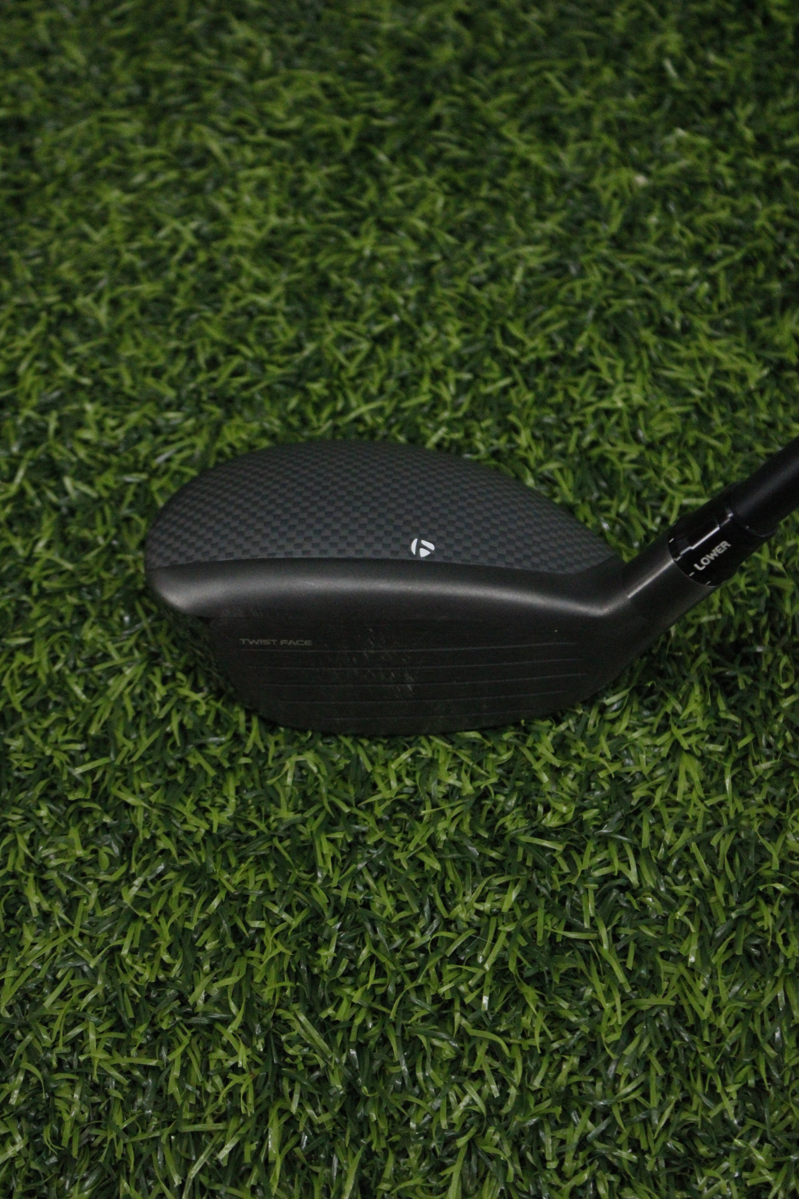 TaylorMade Qi35 Rescue 22° 4 Hybrid R Flex 40"