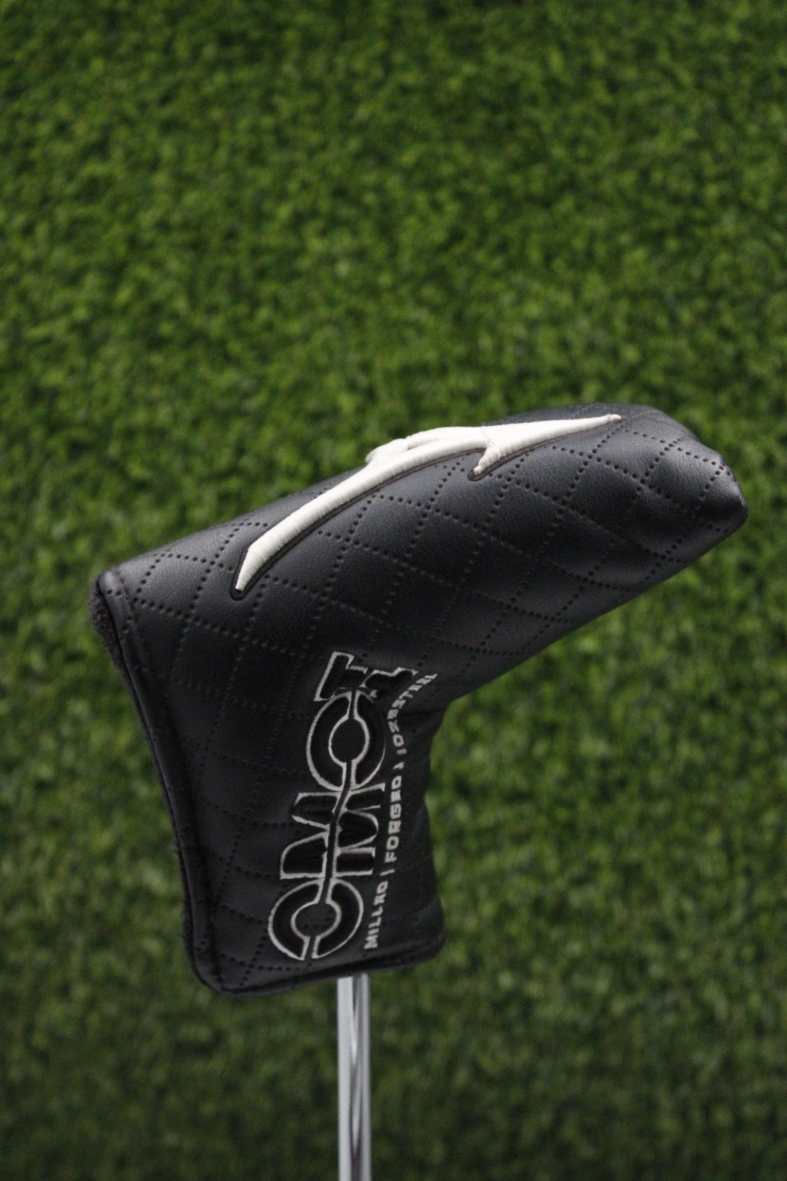 Pre-Owned Mizuno OMOI Putter Headcover
