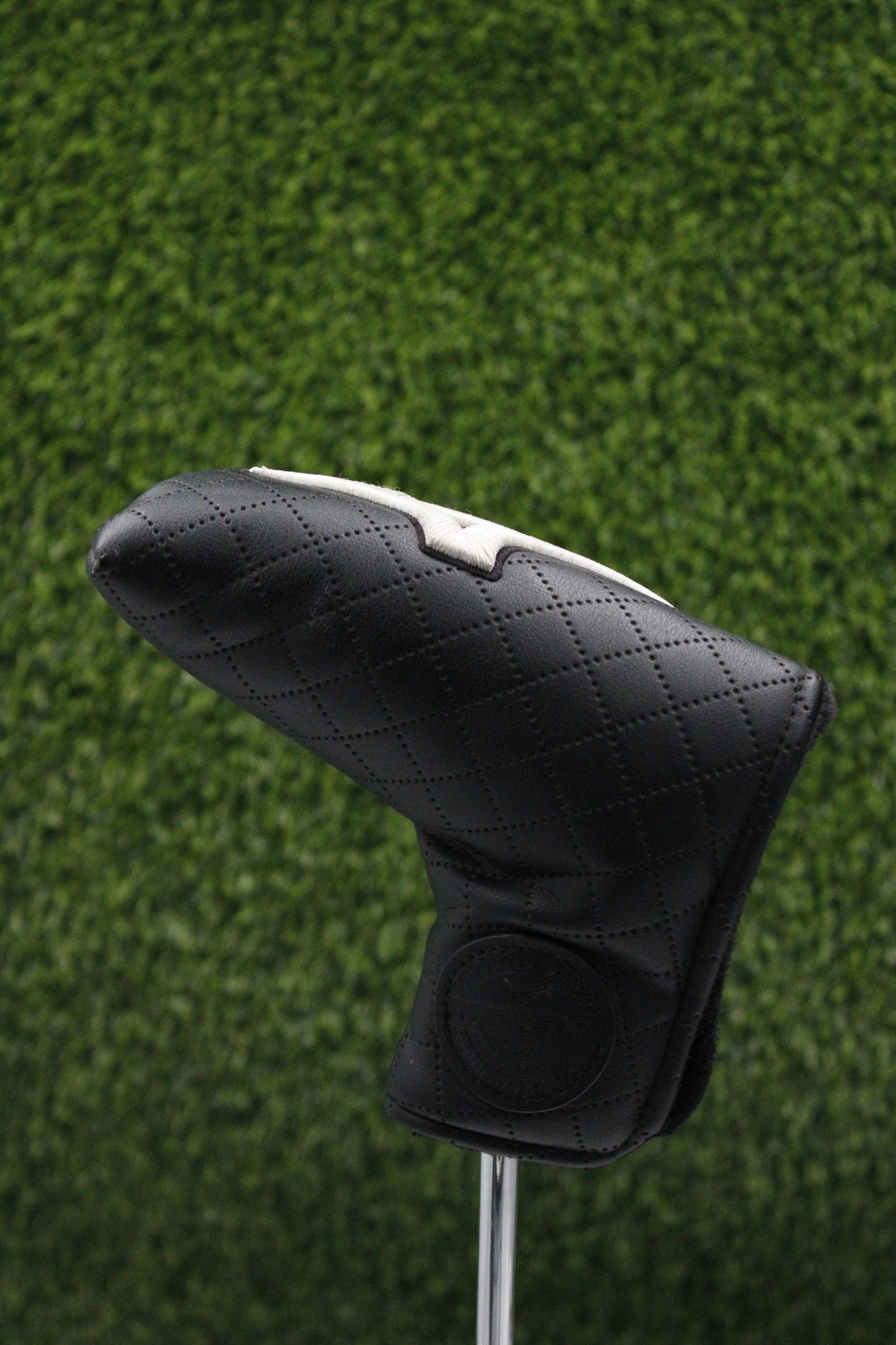Pre-Owned Mizuno OMOI Putter Headcover