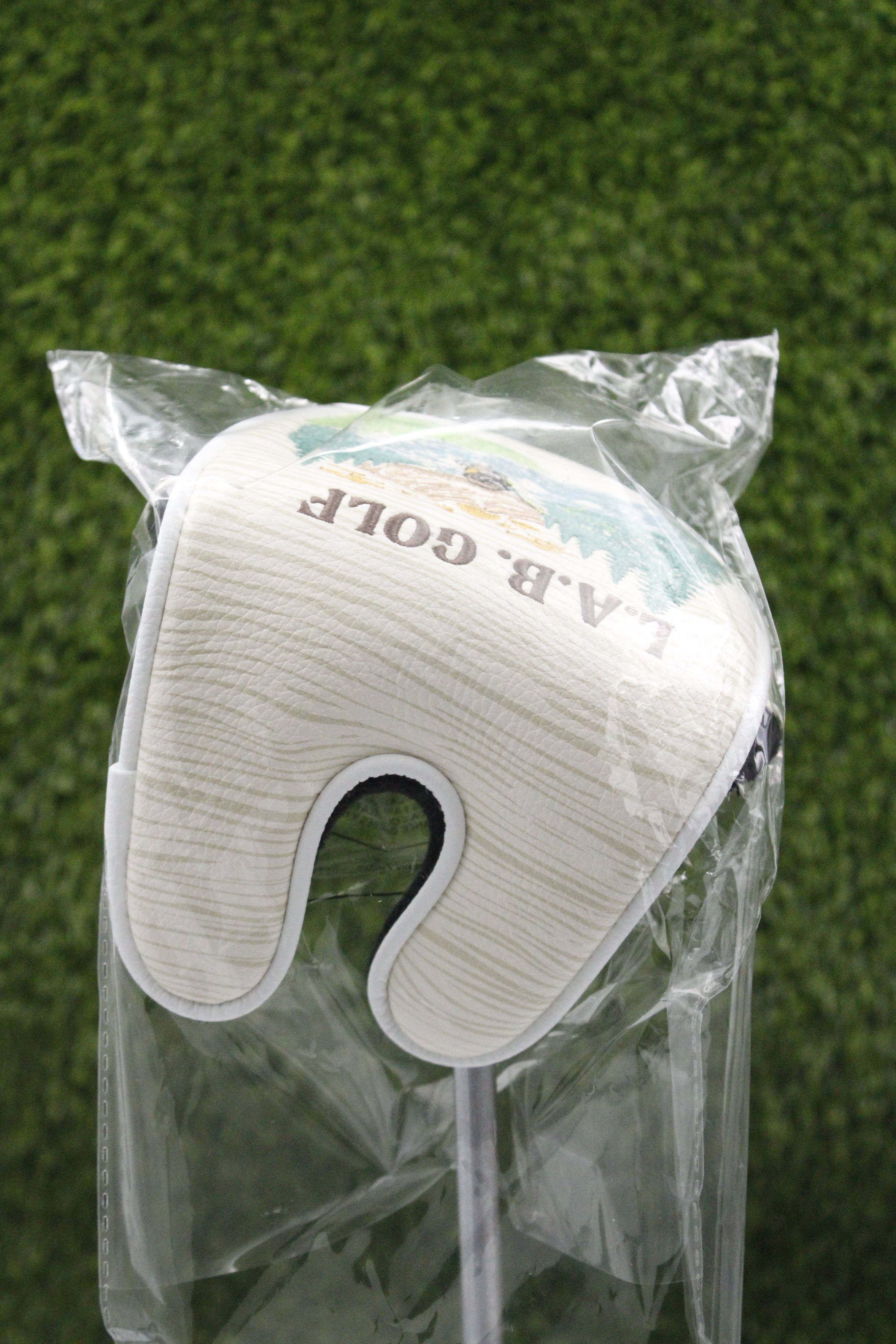 NEW L.A.B. Golf Roll & Cast Putter Headcover