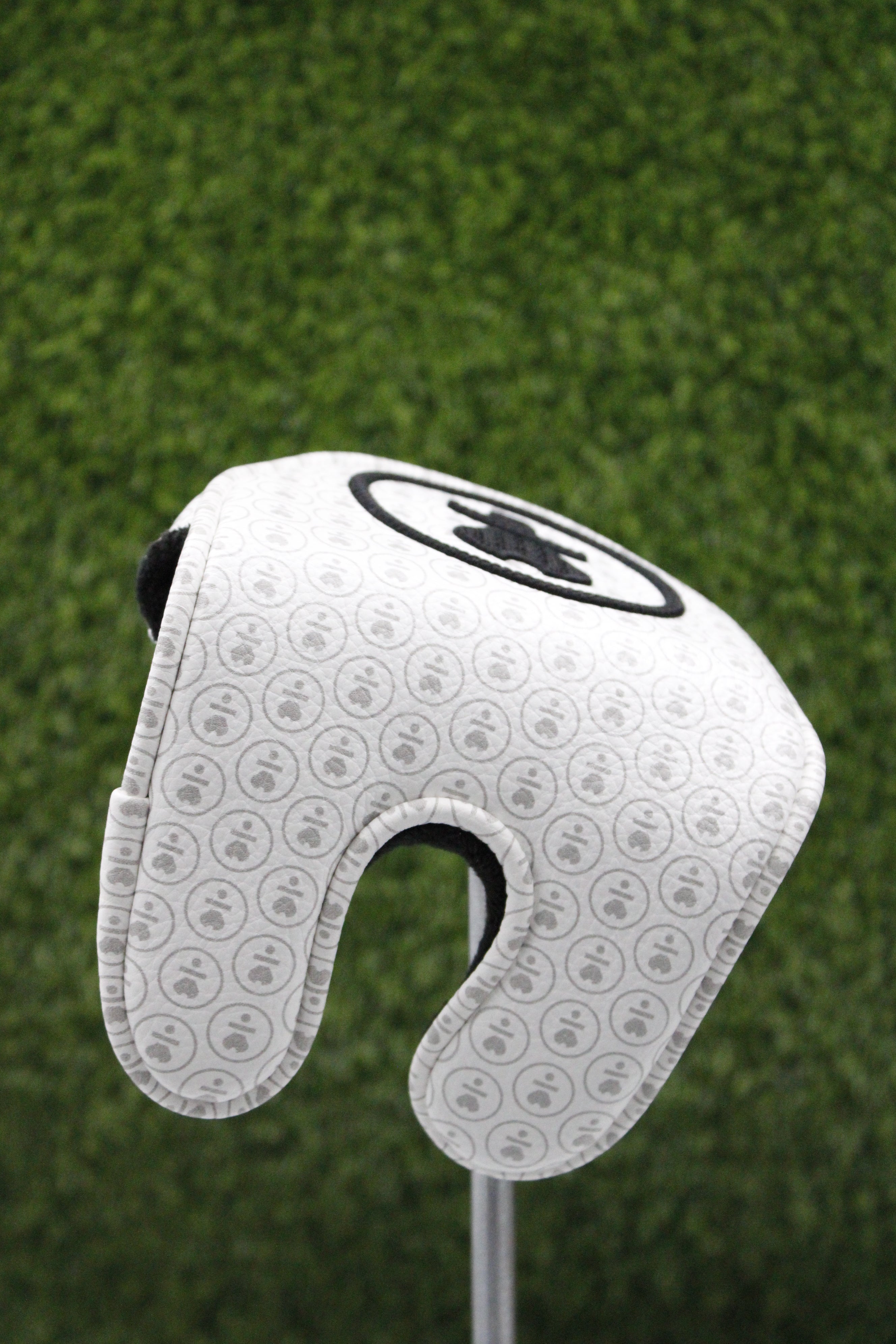 NEW L.A.B. Golf White Icon Putter Headcover