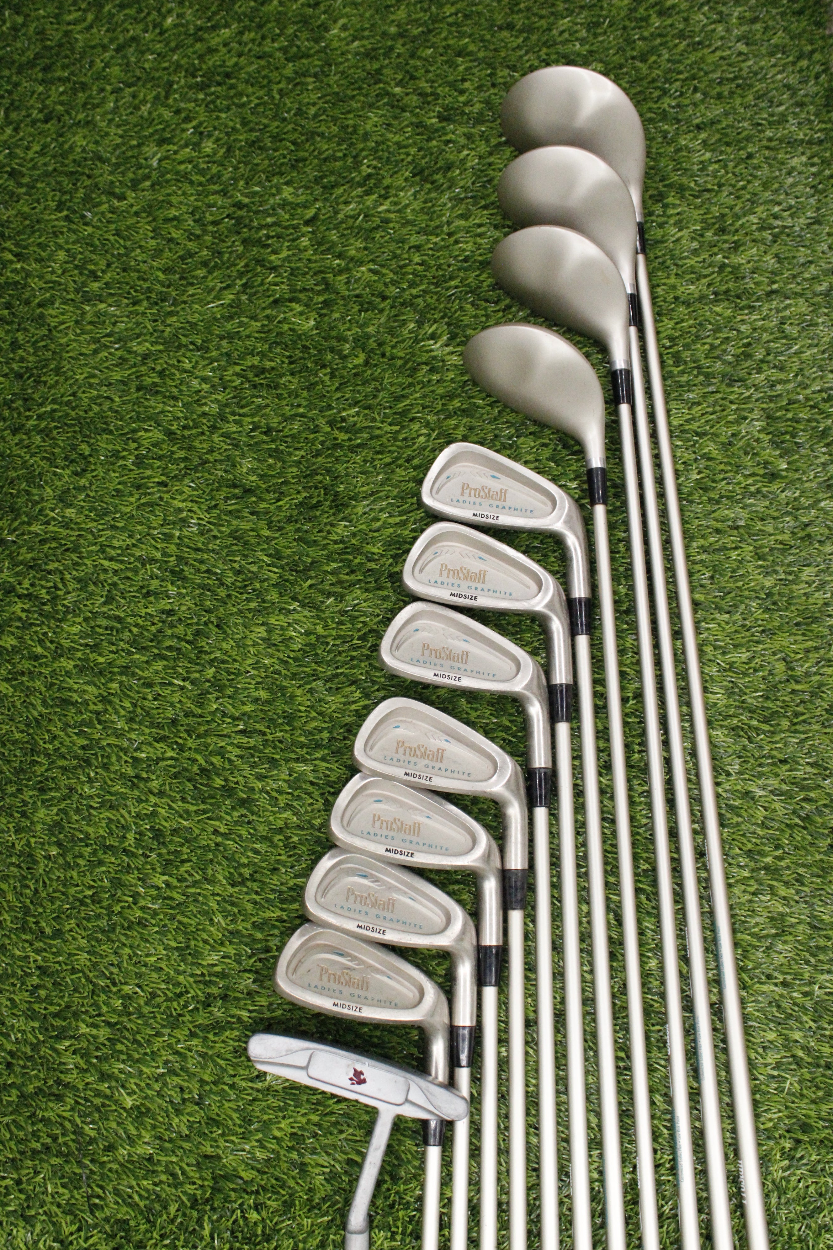 WOMEN Wilson ProStaff Ladies Graphite Midsize bogeys2Birdies Set L Flex
