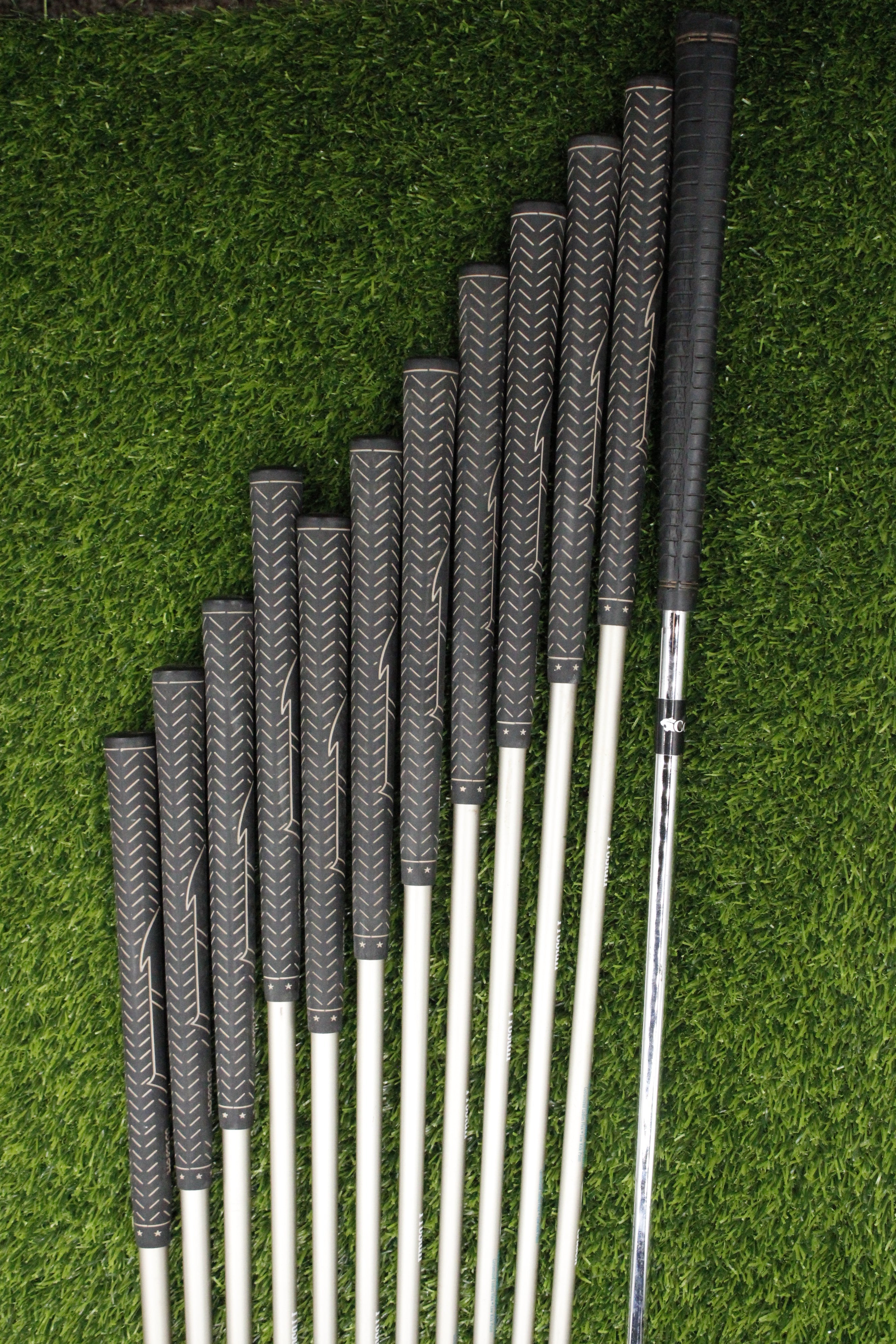 WOMEN Wilson ProStaff Ladies Graphite Midsize bogeys2Birdies Set L Flex