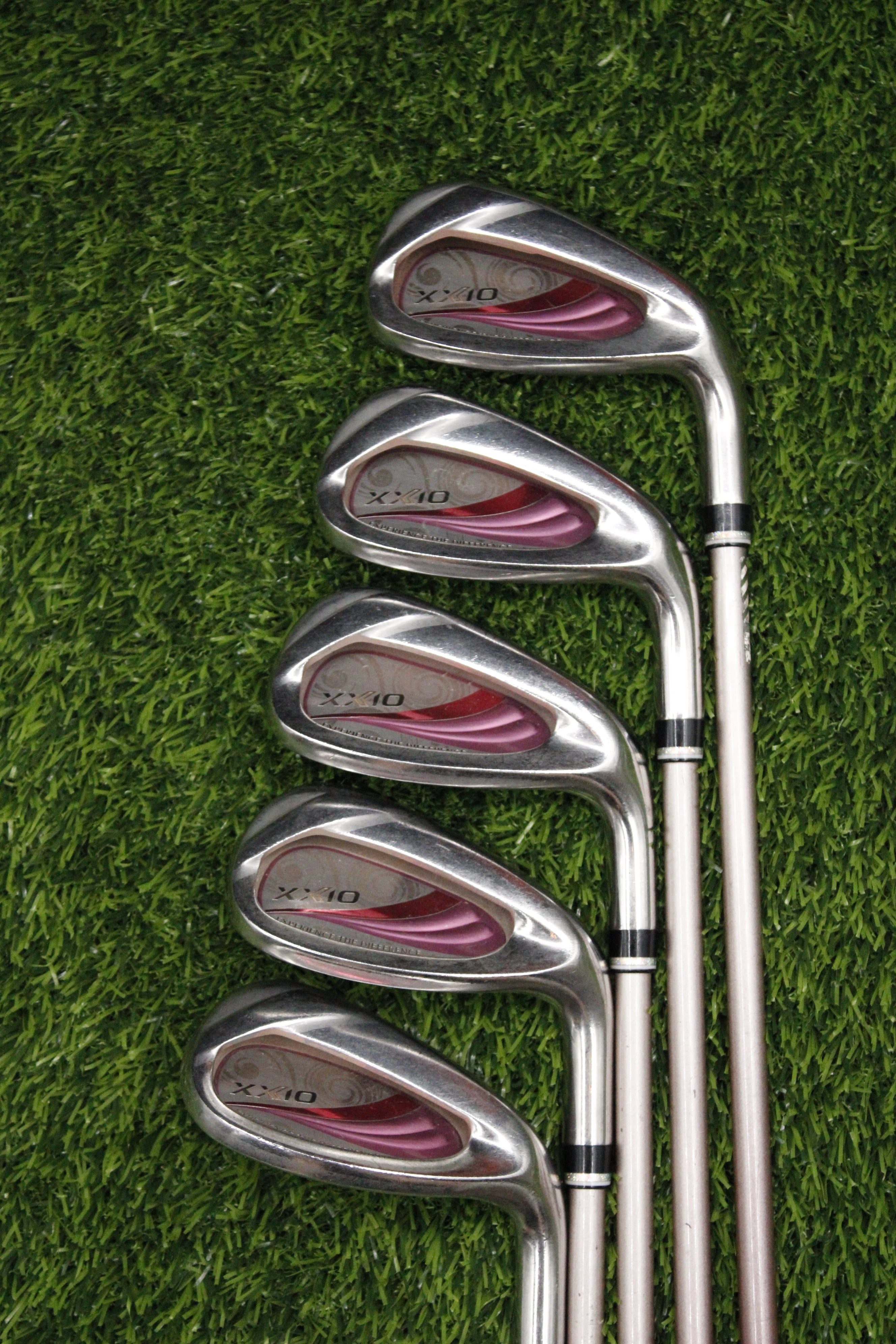 WOMEN XXIO Eleven Ladies Iron Set 7-PW SW L Flex Std Length